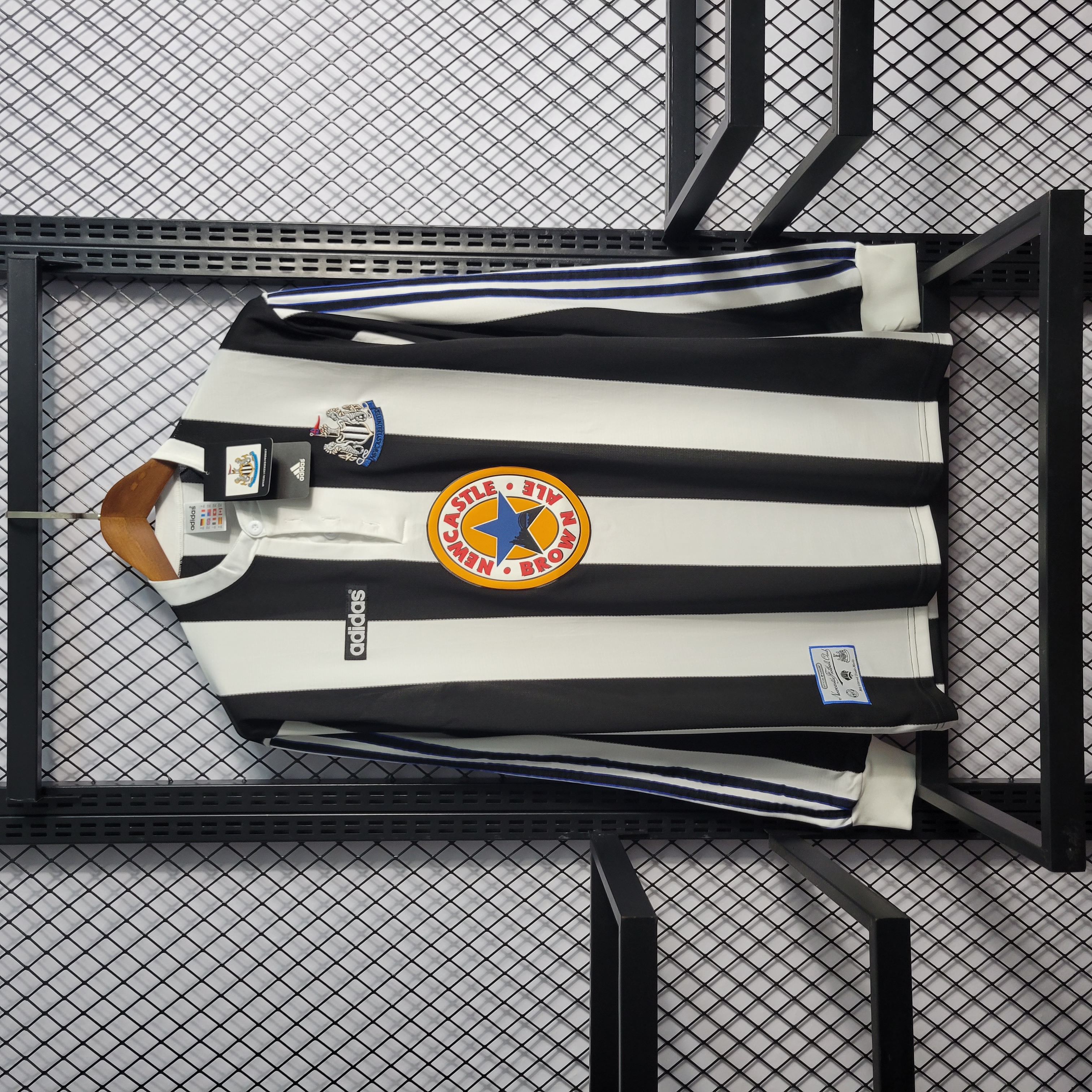 Retro Newcastle United 1997-99 Home Stadium Long Sleeve Jersey - JerseysGala