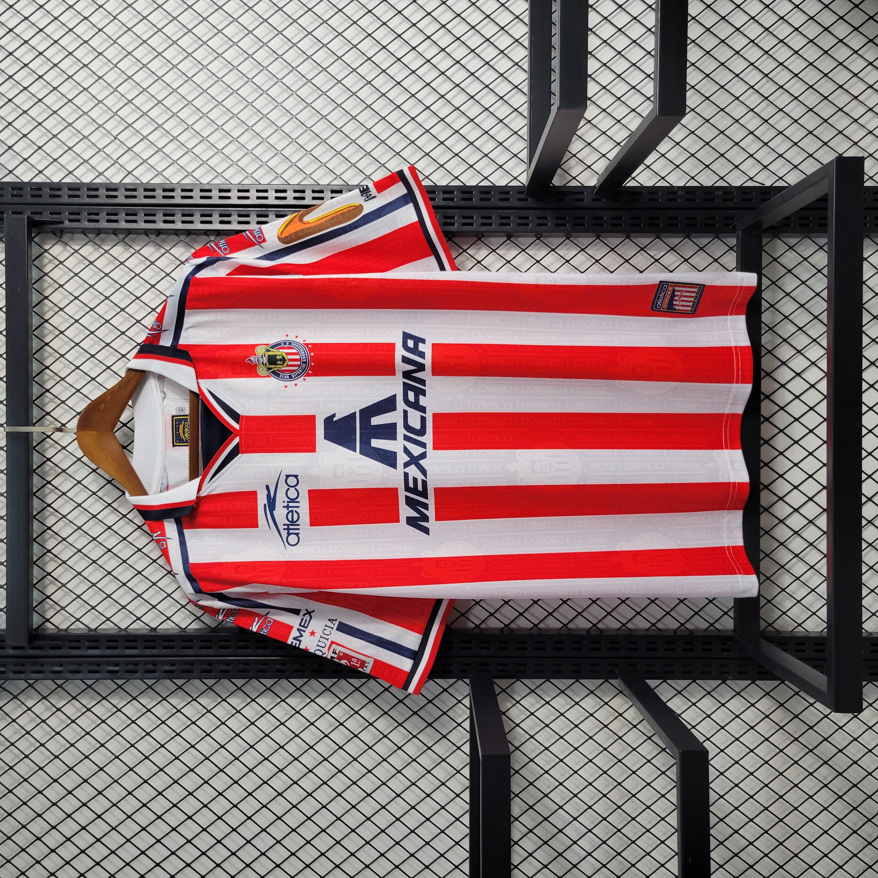 Retro Chivas de Guadalajara 06-07 Home Stadium Jersey - JerseysGala