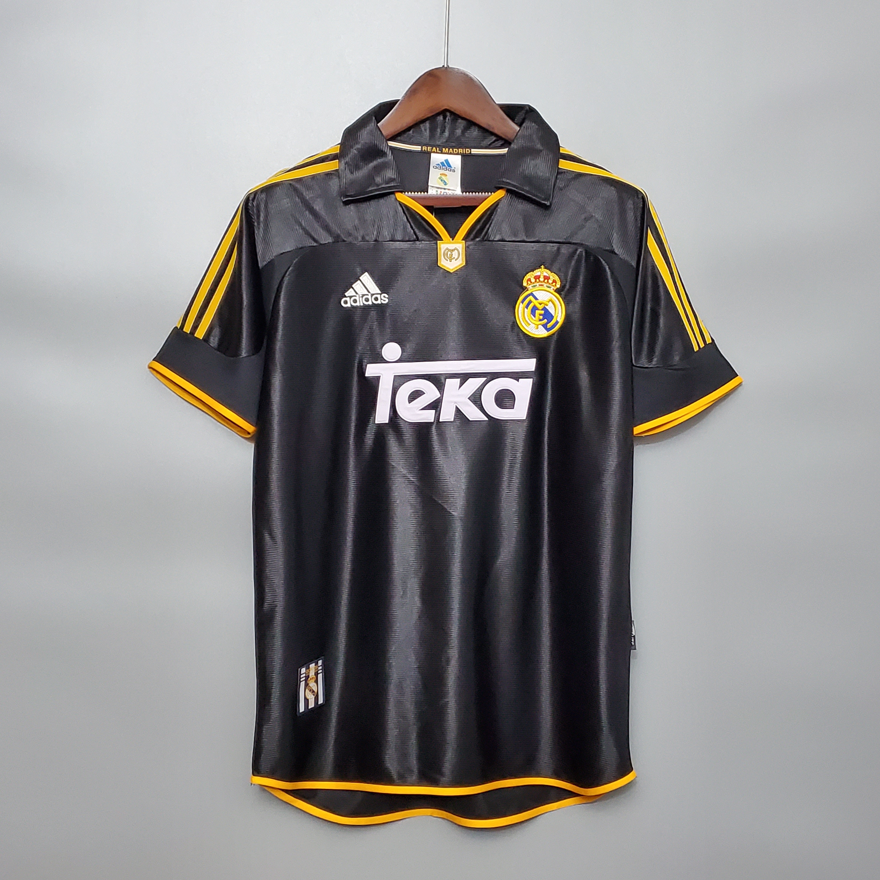 Real Madrid Retro 98-99 Away Jersey - JerseysGala