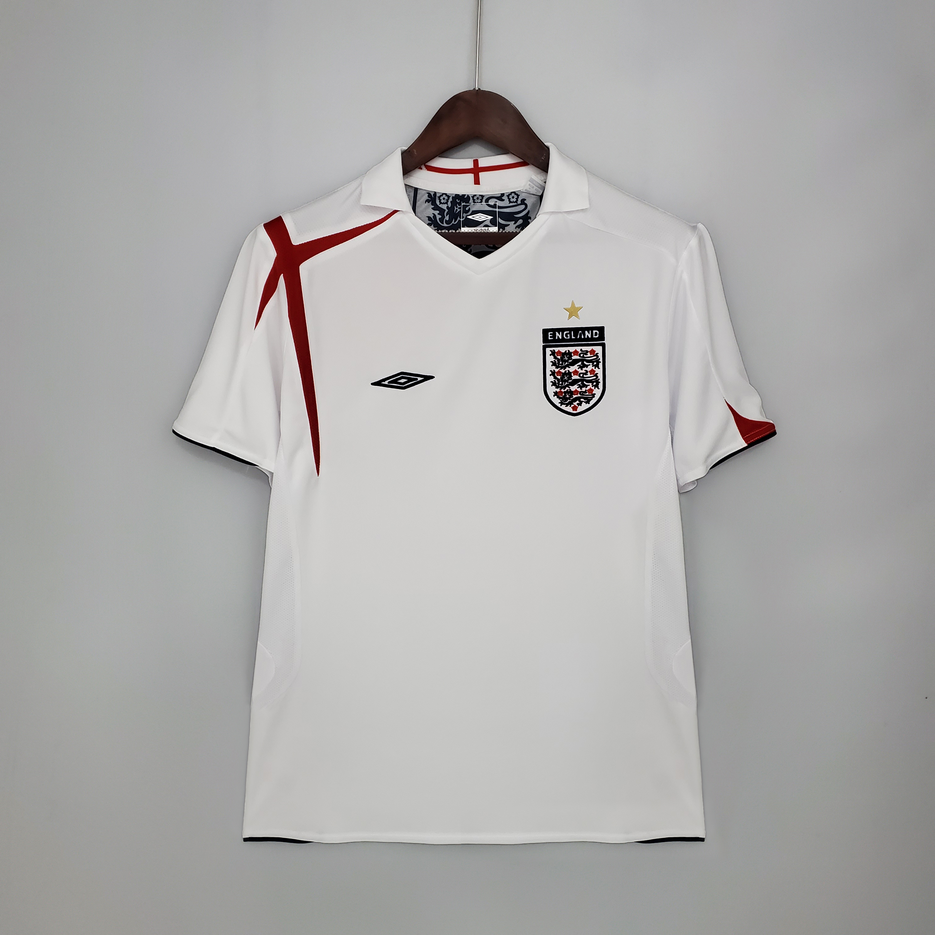 Retro England 2006 Home Stadium Jersey - JerseysGala