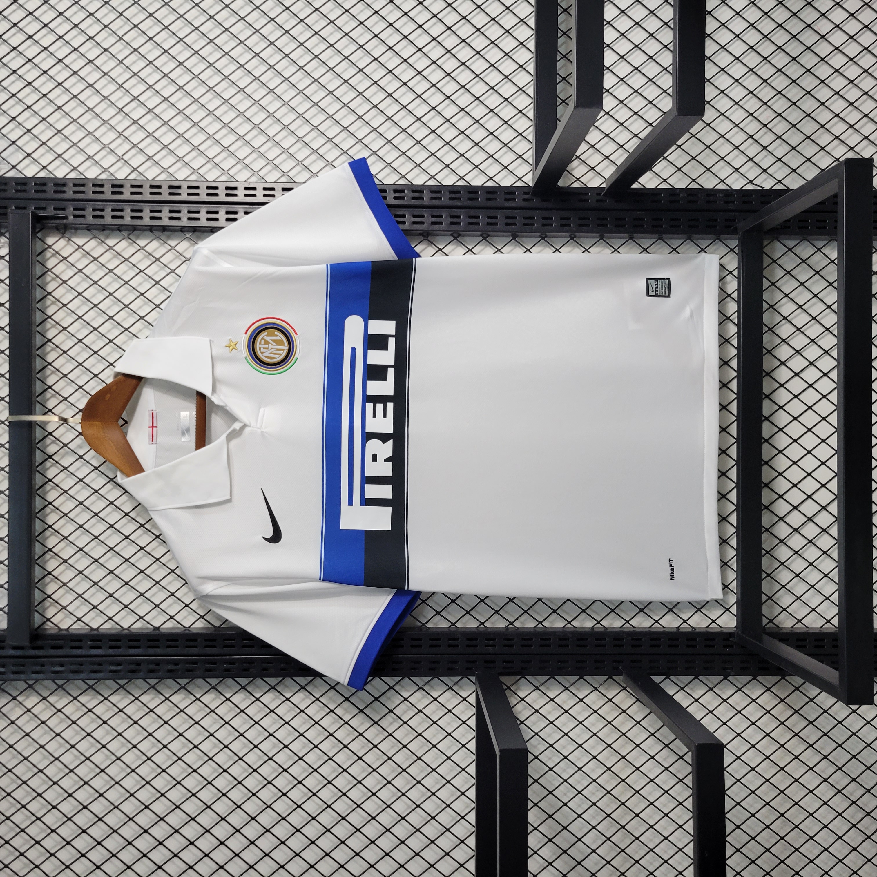 Retro Inter Milan 09-10 Away Stadium Jersey - JerseysGala