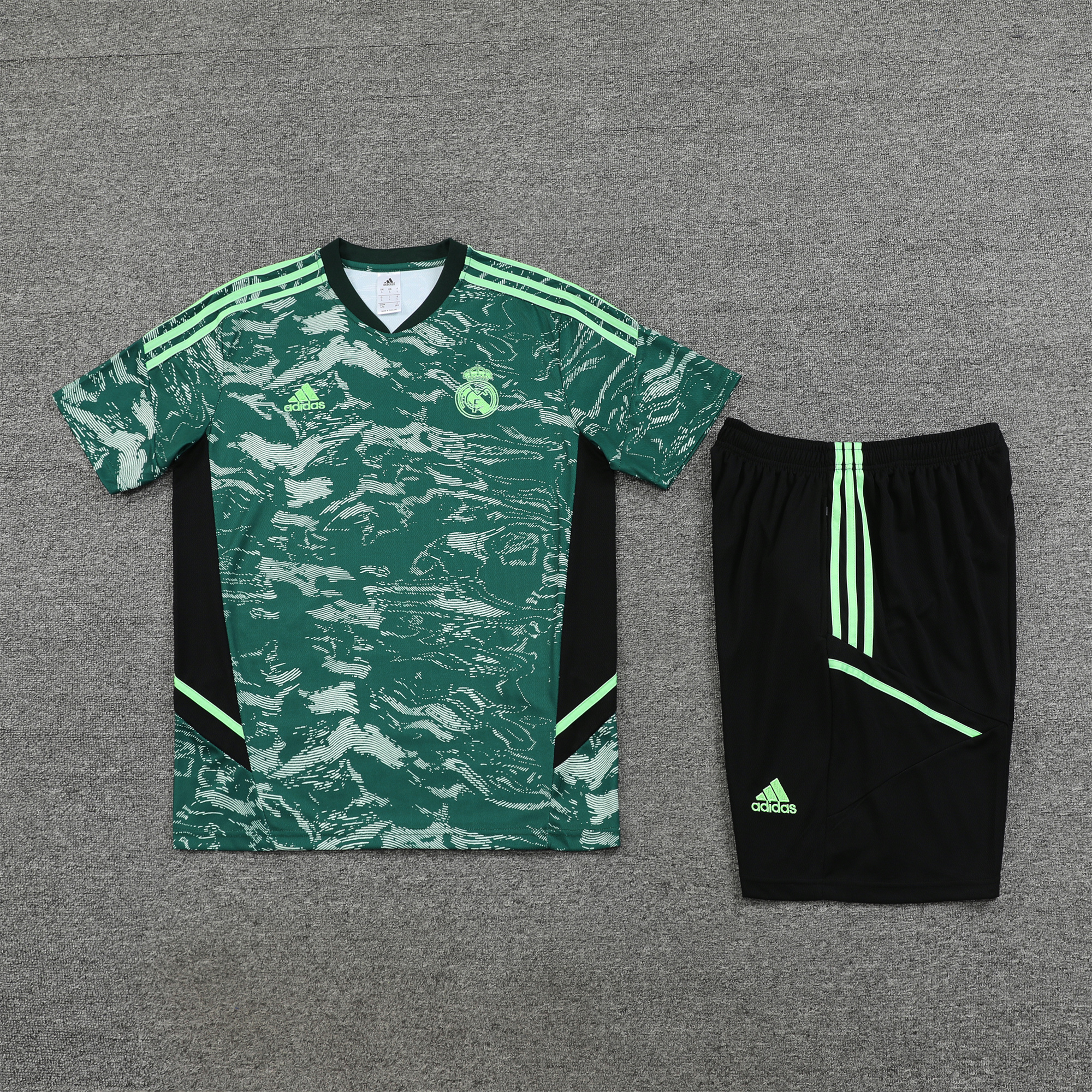 Real Madrid 23-24 Short-Sleeve Training Set - Green - JerseysGala