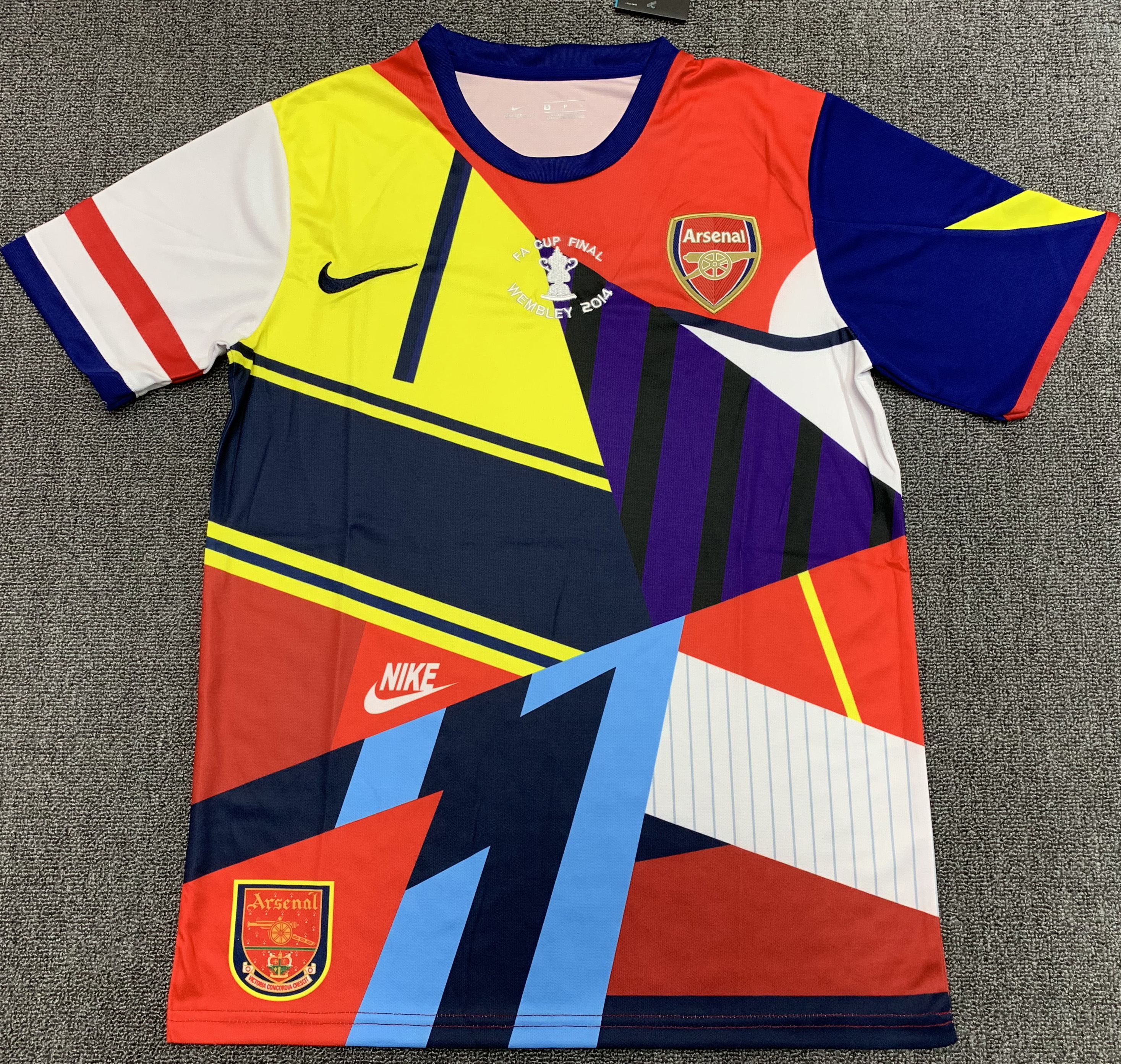 Arsenal Retro 2014 Commemorative Version Shirt - JerseysGala
