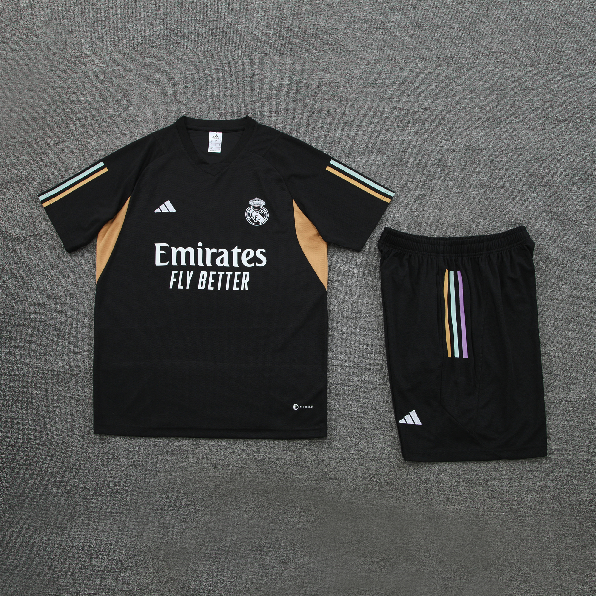 Real Madrid 23-24 Short-Sleeve Training Set - Black - JerseysGala