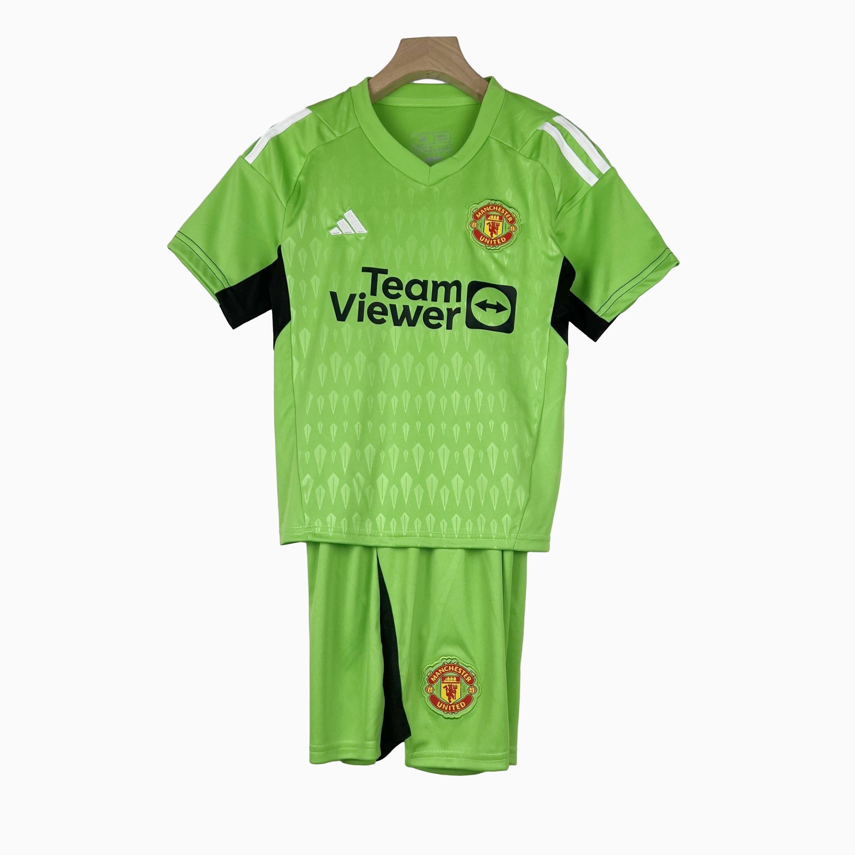 Manchester United 23-24 Green Goalkeeper Kids Kit - JerseysGala