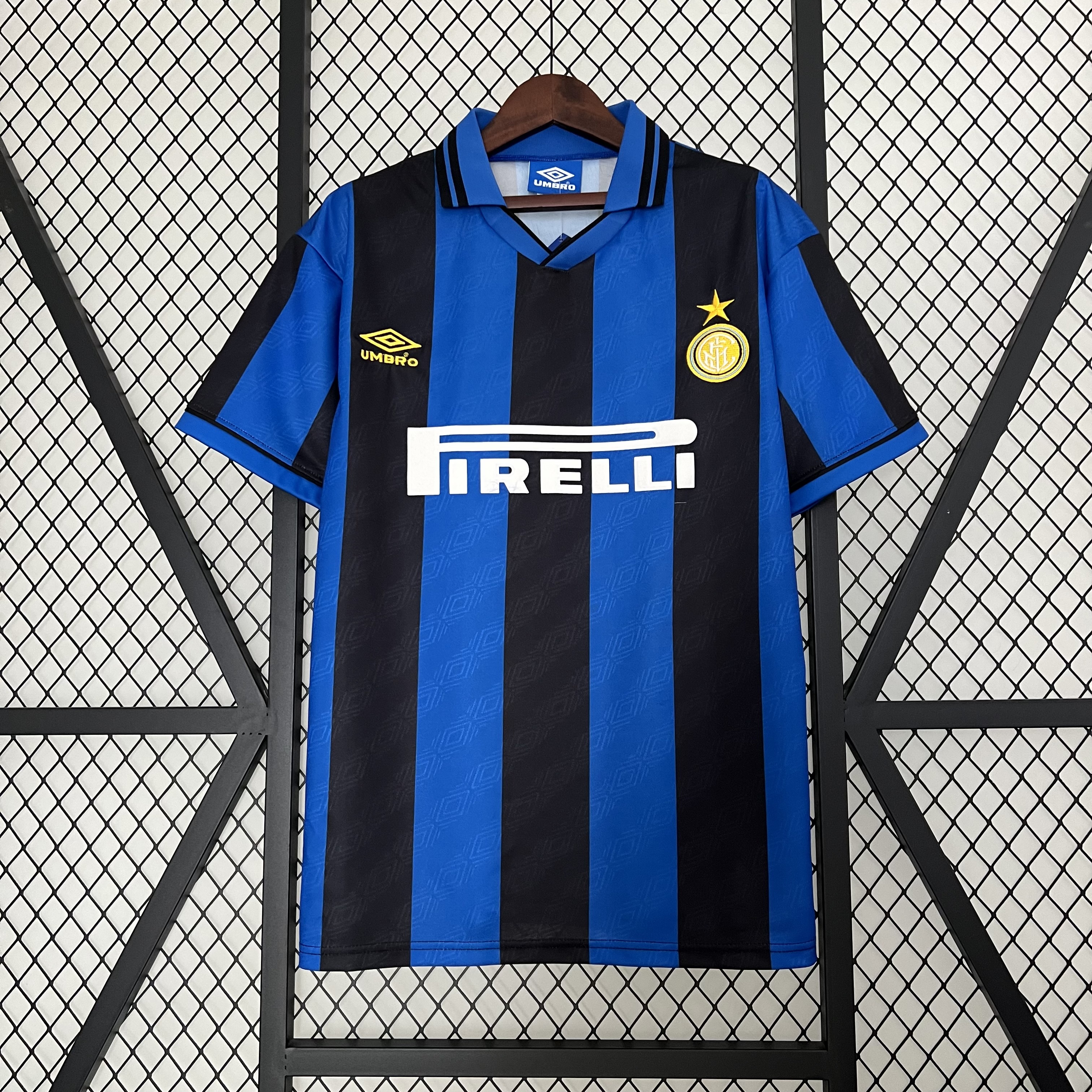 Retro Inter Milan 1995-96 Home Stadium Jersey - JerseysGala