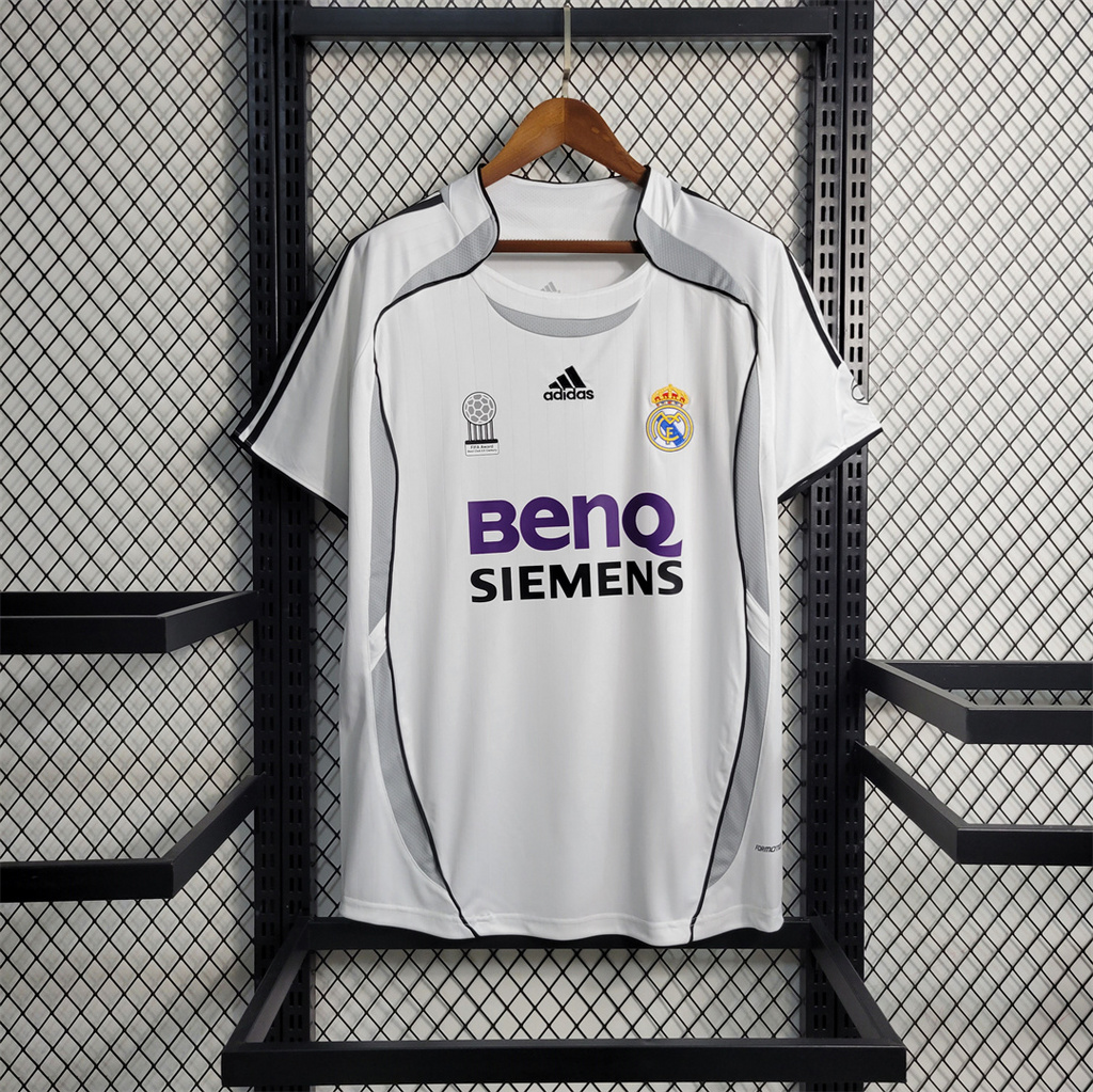 Real Madrid Retro 06-07 Home Stadium Jersey - JerseysGala