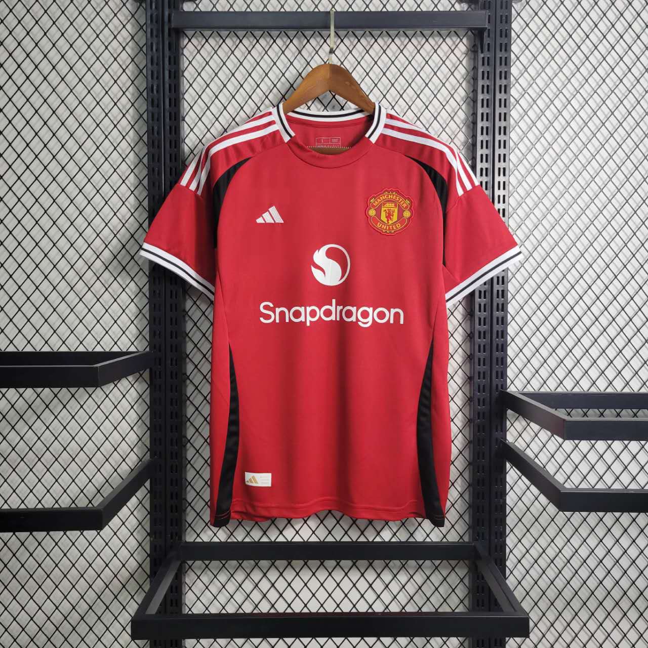 Manchester United 23-24 Training Jersey Red - Fans Version - JerseysGala