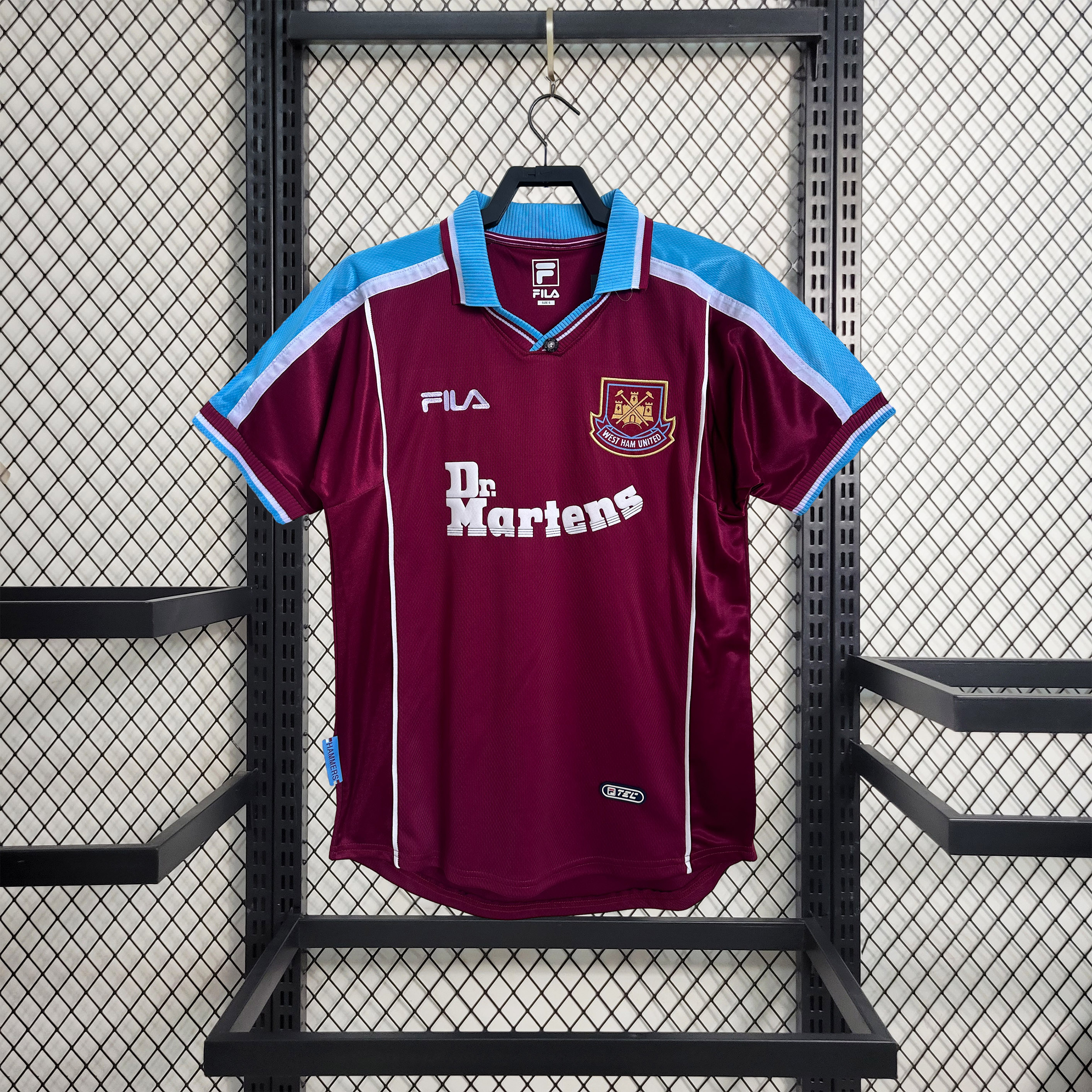 Retro West Ham United 1999-00 Home Jersey - JerseysGala
