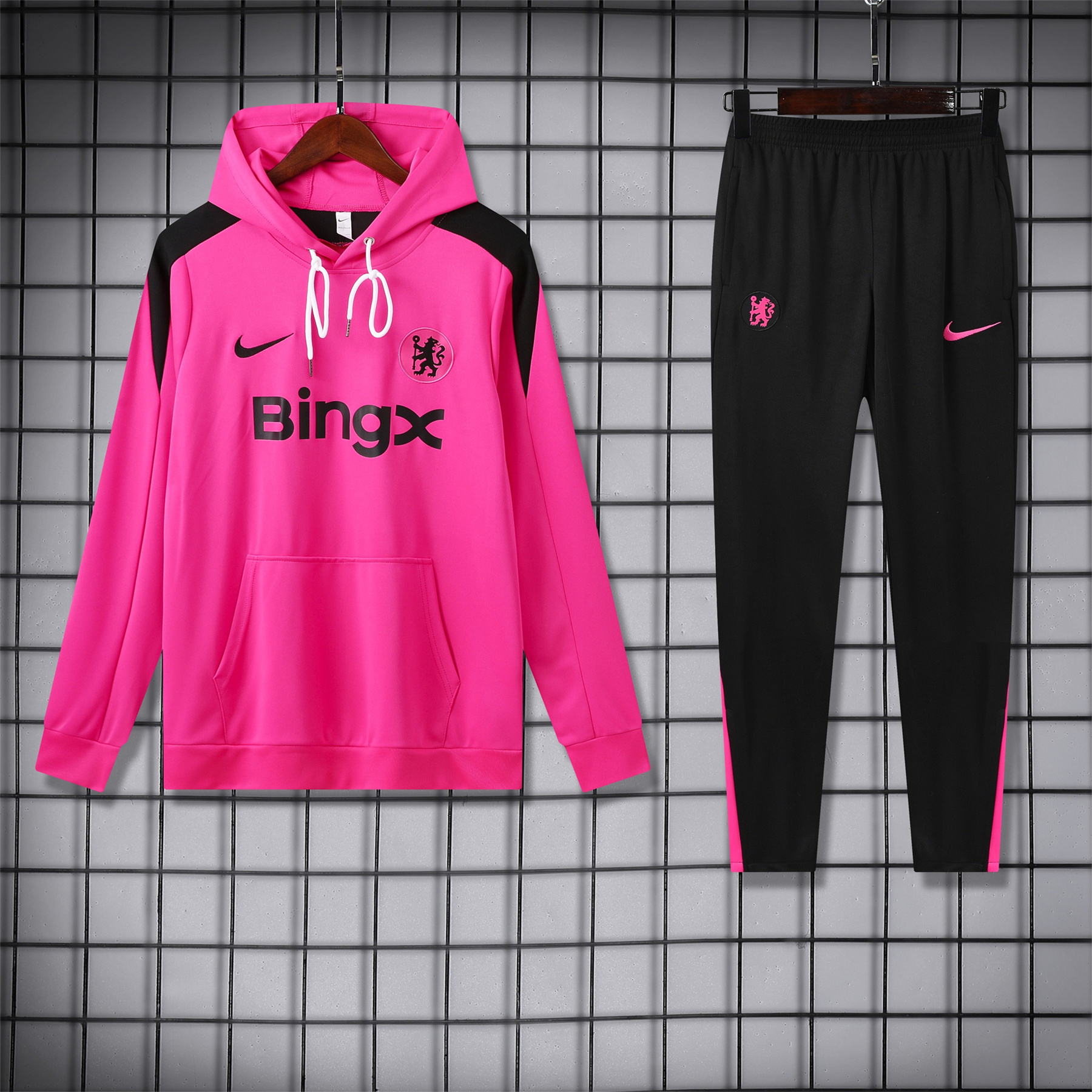 C.H.E.L.S.E.A 24-25 Training Hoodie Set - Pink Hoodie and Black Pants - JerseysGala
