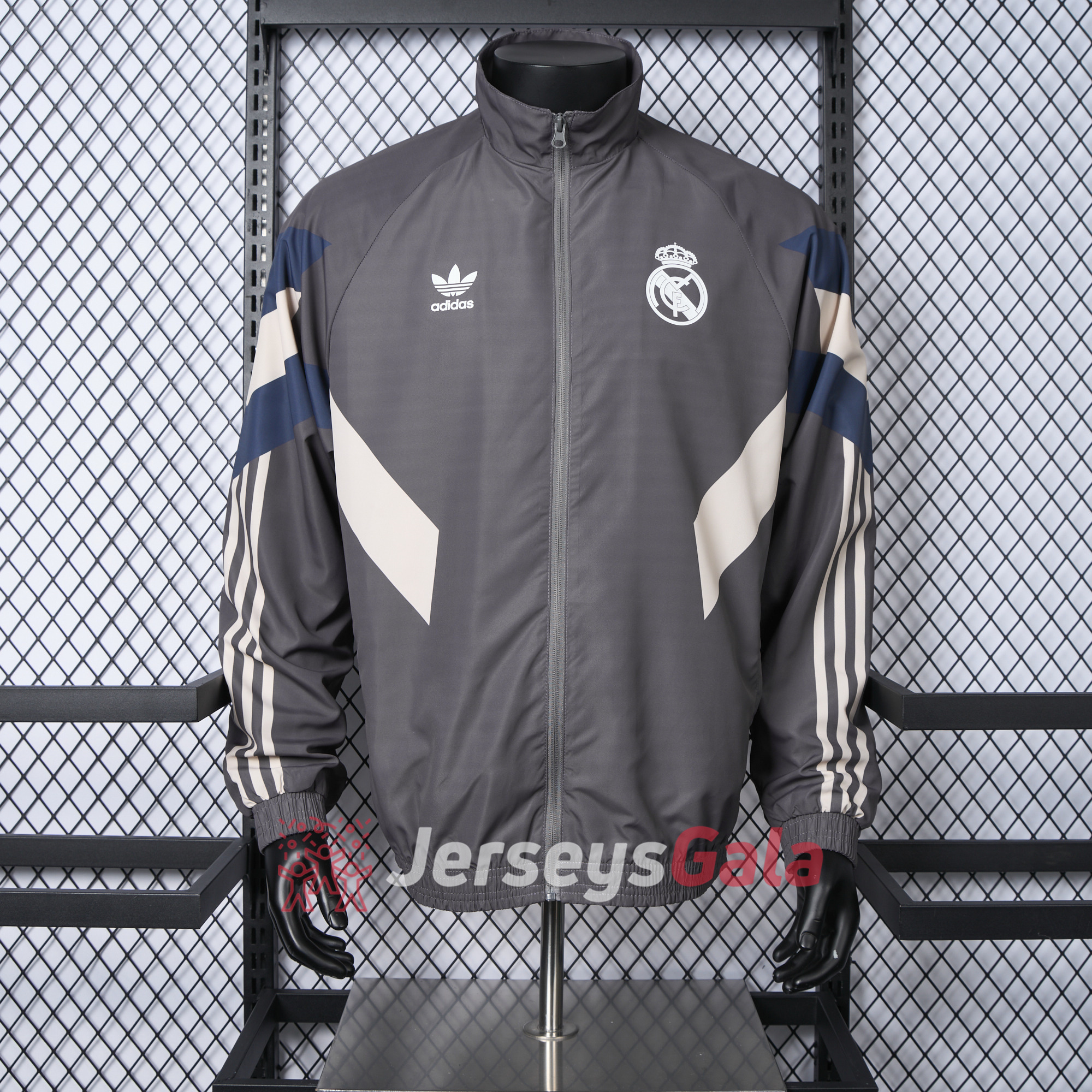 Real Madrid 24-25 Throwback Windbreaker Jacket - Grey - JerseysGala