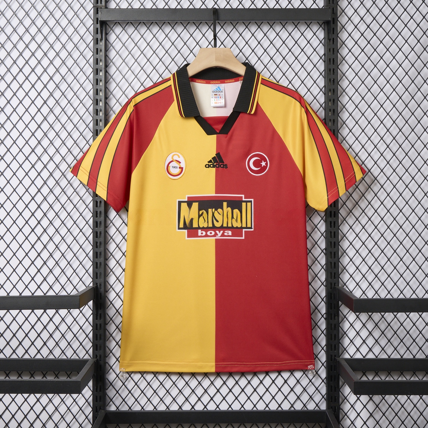 Retro Galatasaray 1998-99 Home Jersey - JerseysGala