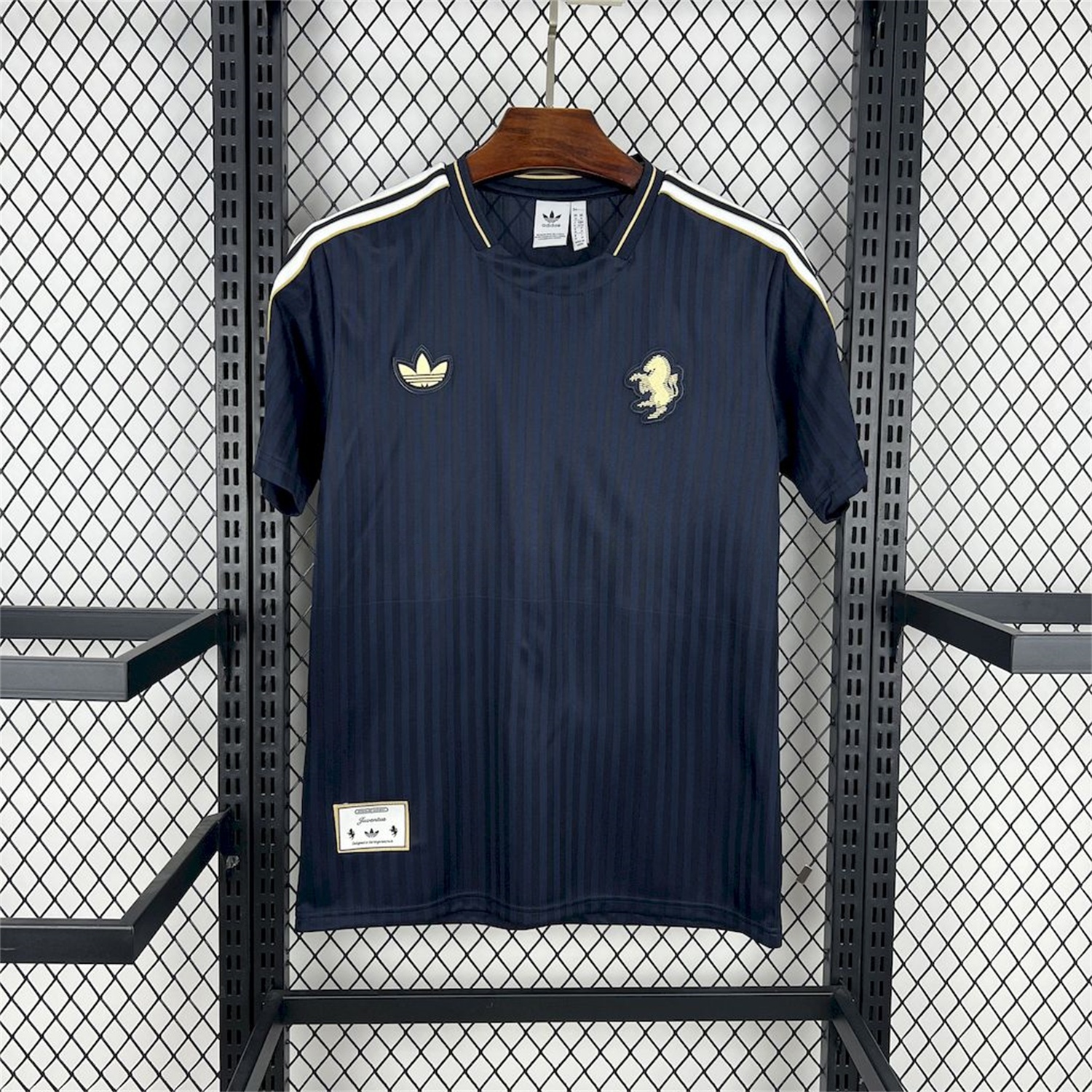 Juventus 2025 Royal Blue Icon Retro Jersey - Fans Version - JerseysGala