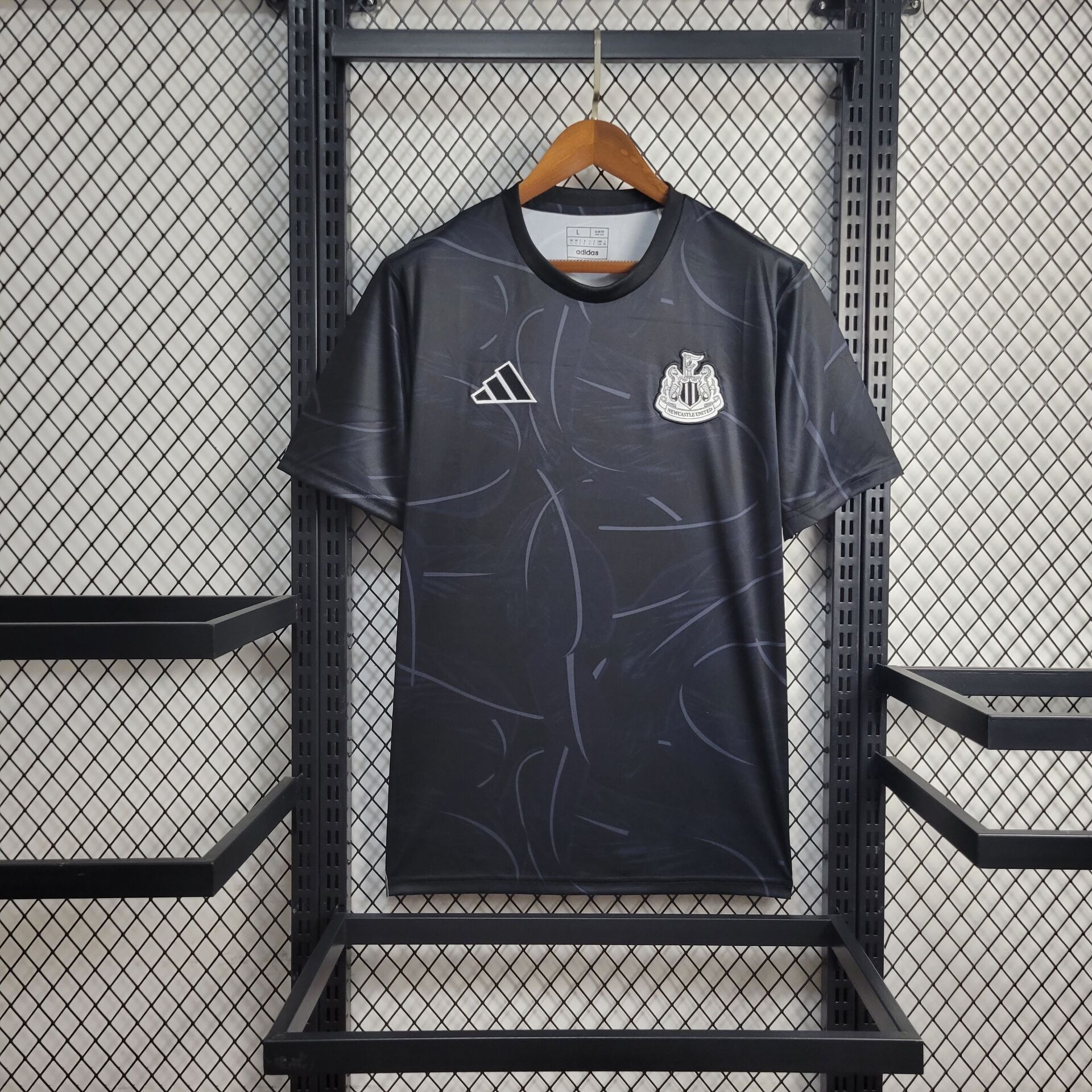 Newcastle United 24-25 Black Pre-Match Training Jersey - Fans Version - JerseysGala