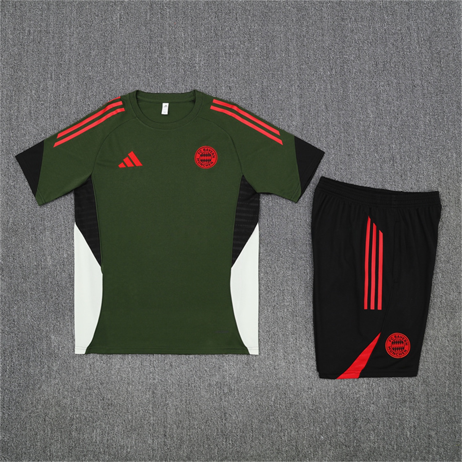 Bayern Munich 25-26 Short-Sleeve Training Set - Green Top & Black shorts - JerseysGala