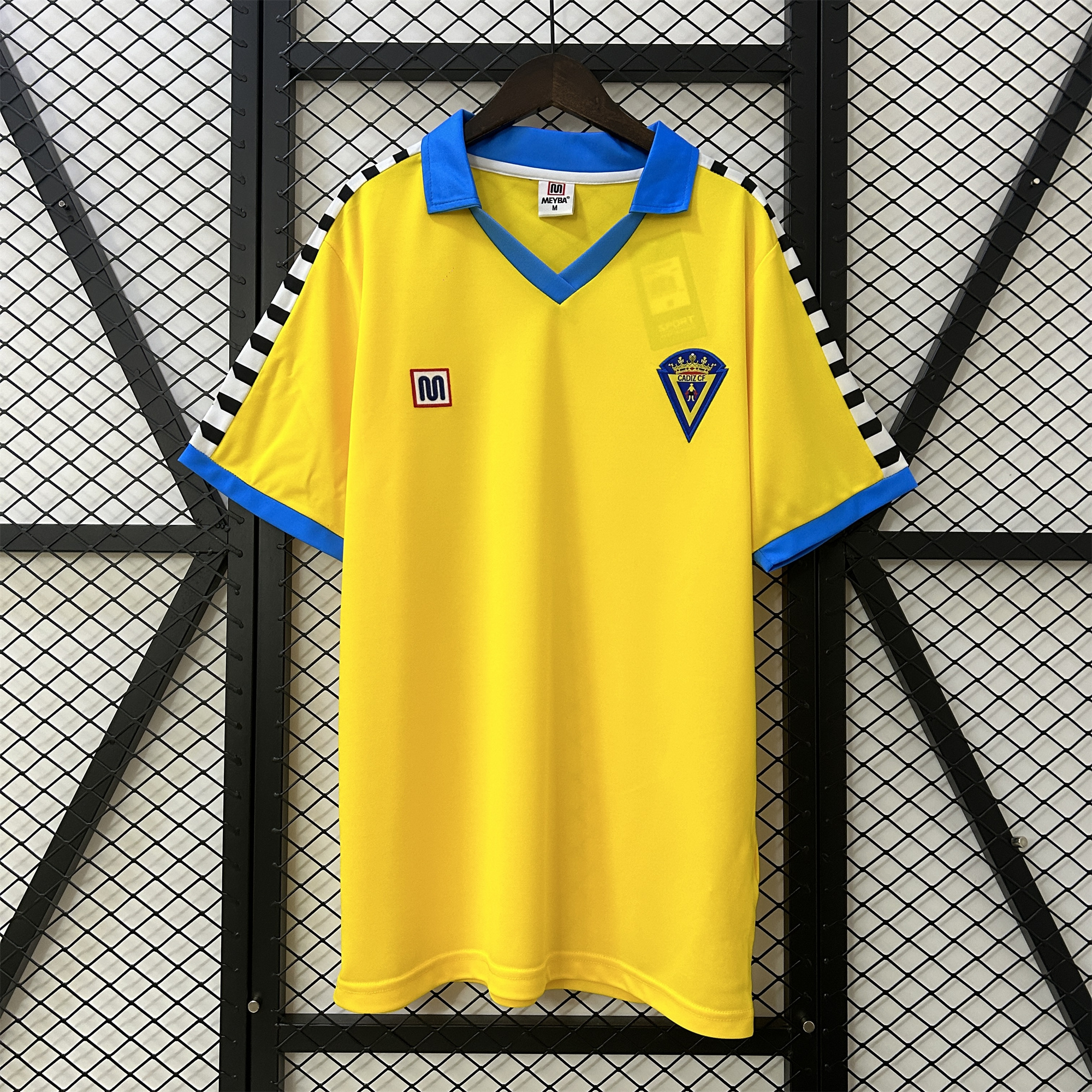 Retro Cádiz Cadiz 1983-84 Home Jersey - JerseysGala