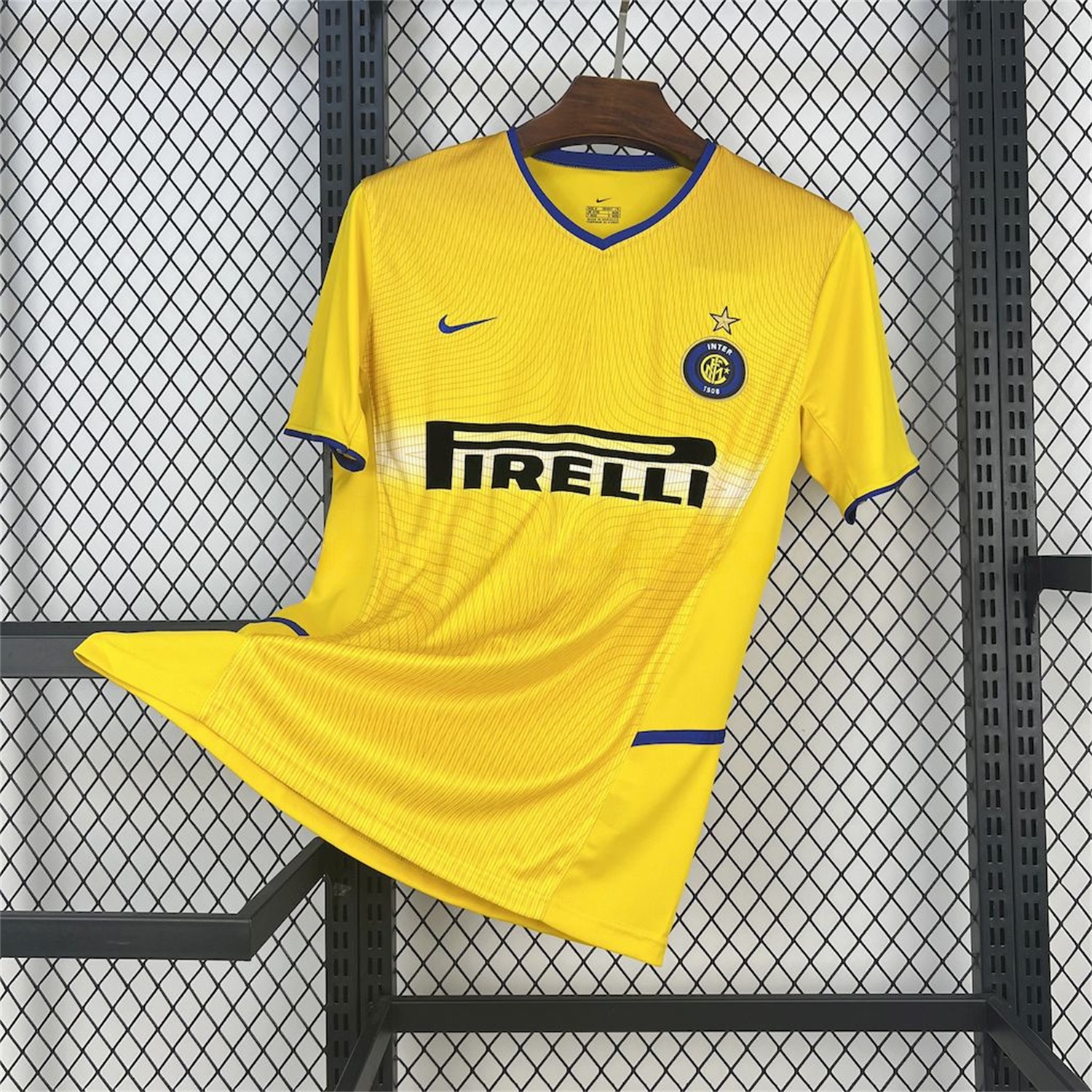 Retro Inter Milan 2002-03 Third Jersey - JerseysGala