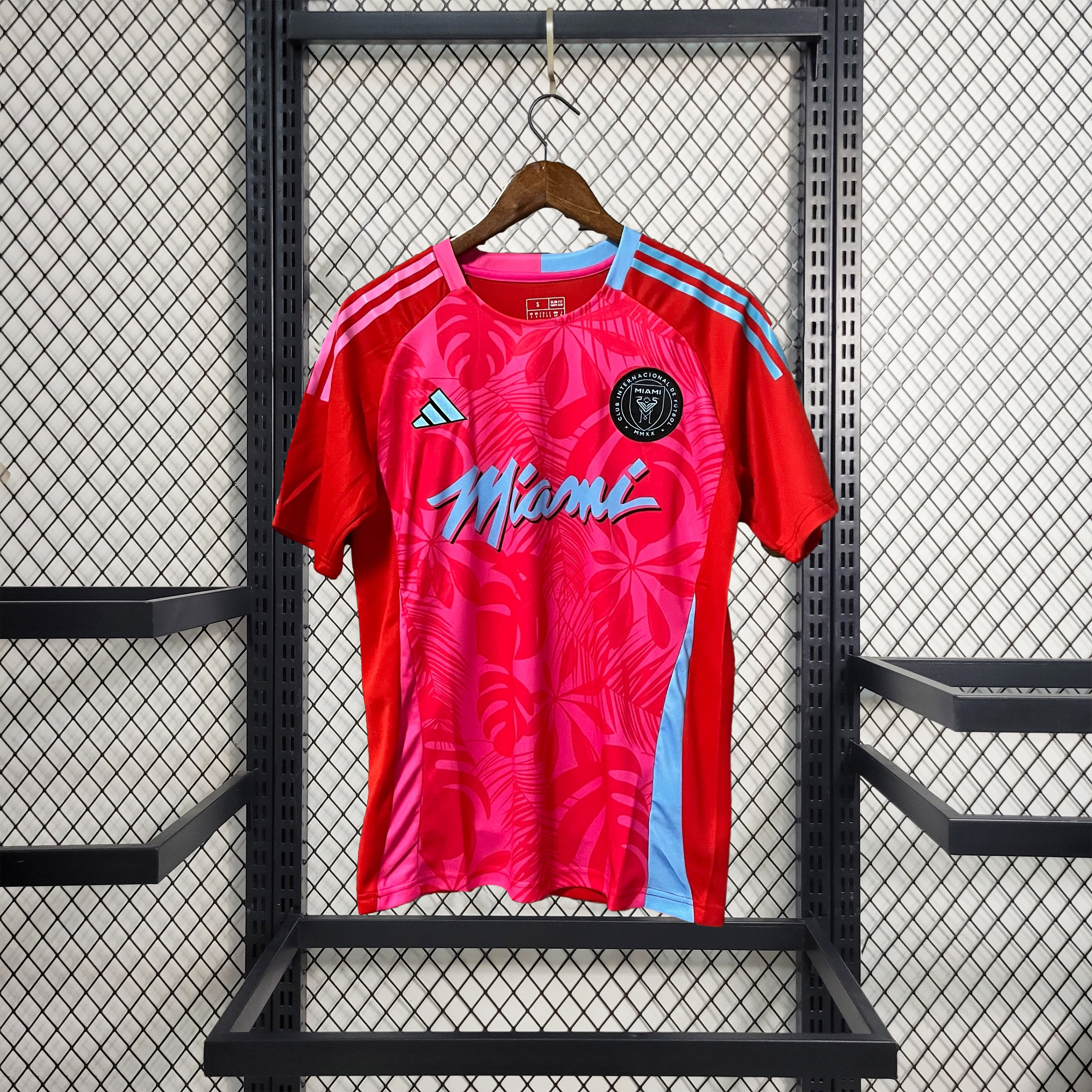 INT M.A.M 24-25 Pink Red Leaves Special Edition Jersey - Fans Version - JerseysGala