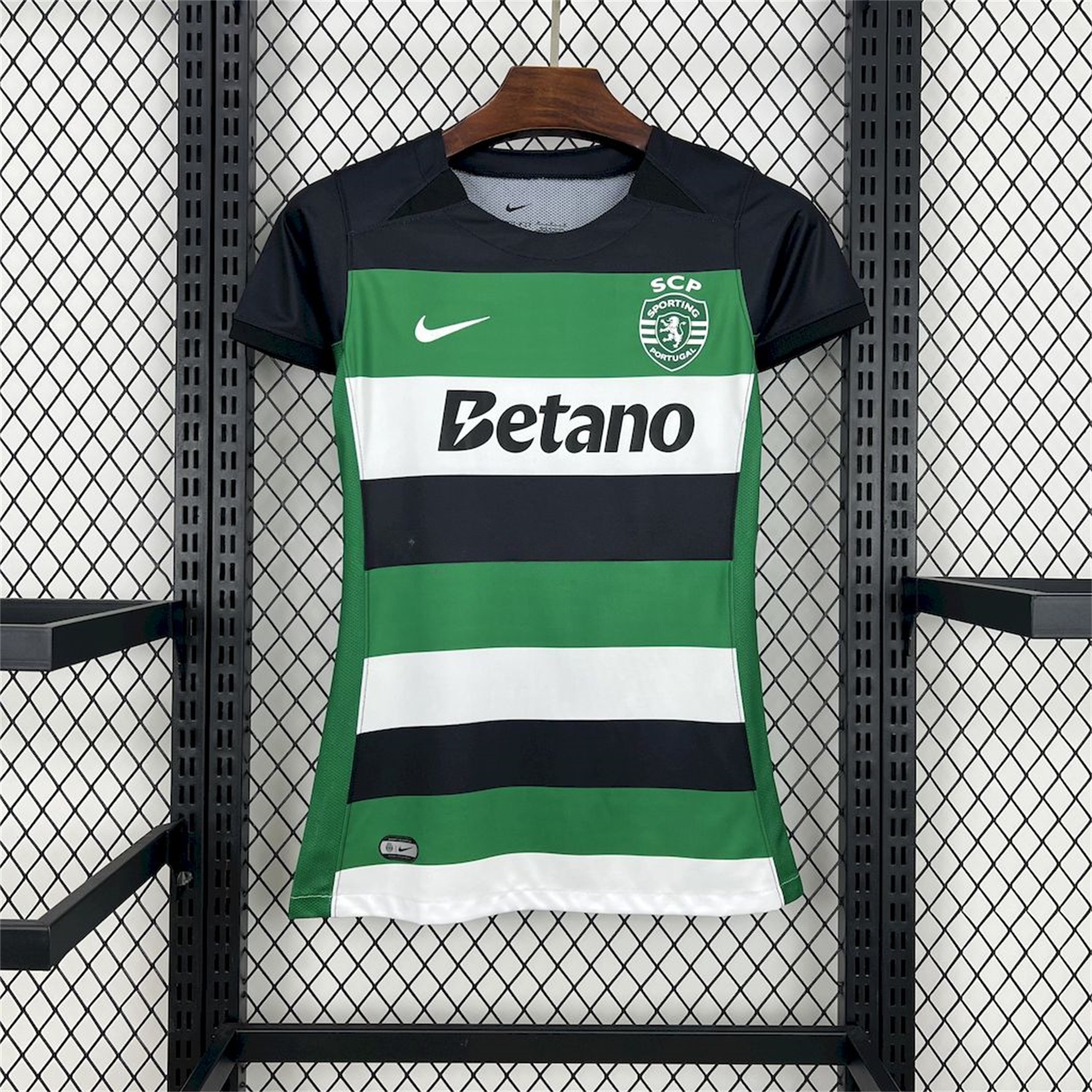 Women's Sporting CP Portugal 24-25 Home Jersey - Fans Version - JerseysGala