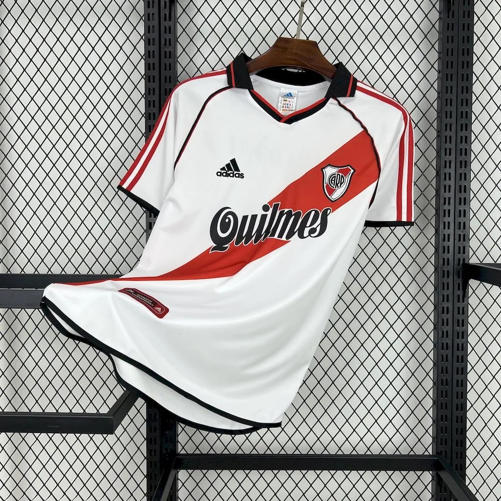 Retro River Plate 2000-01 Home Jersey - JerseysGala