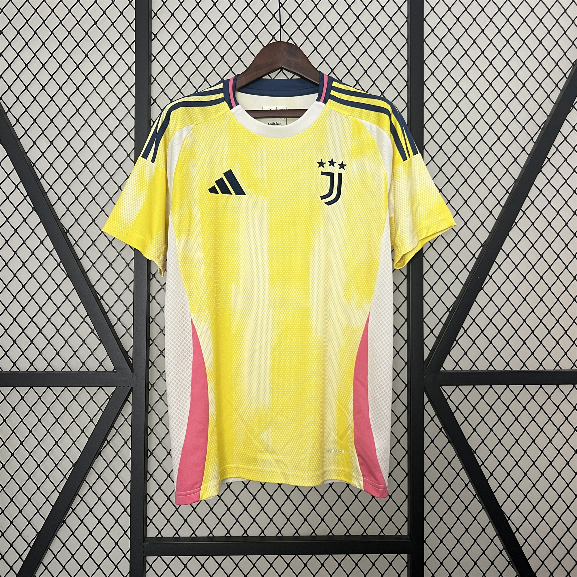 Juventus 24-25 Away Jersey - Fans Version - JerseysGala