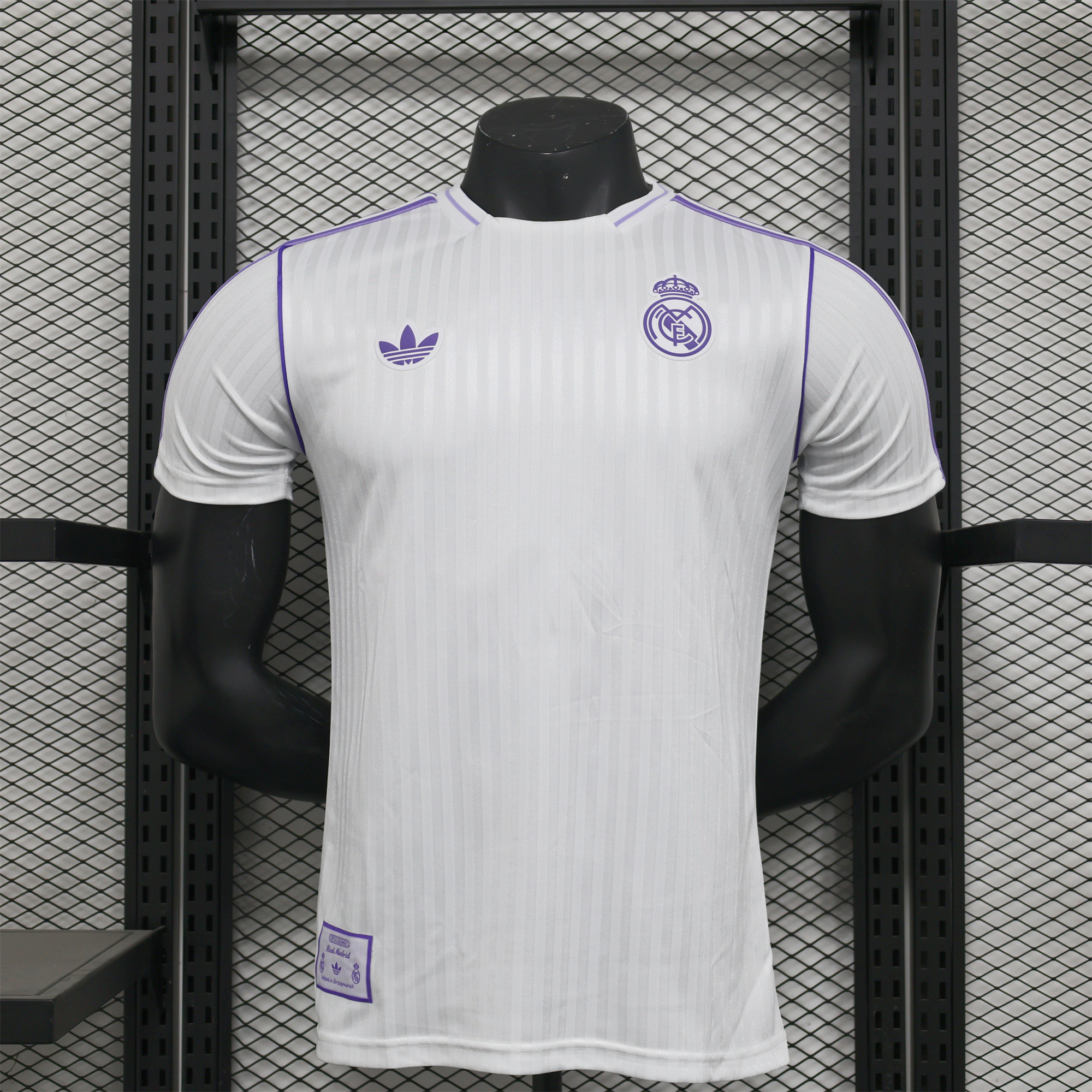 Real Madrid 2025 White Icon Retro Jersey - Player Version - JerseysGala