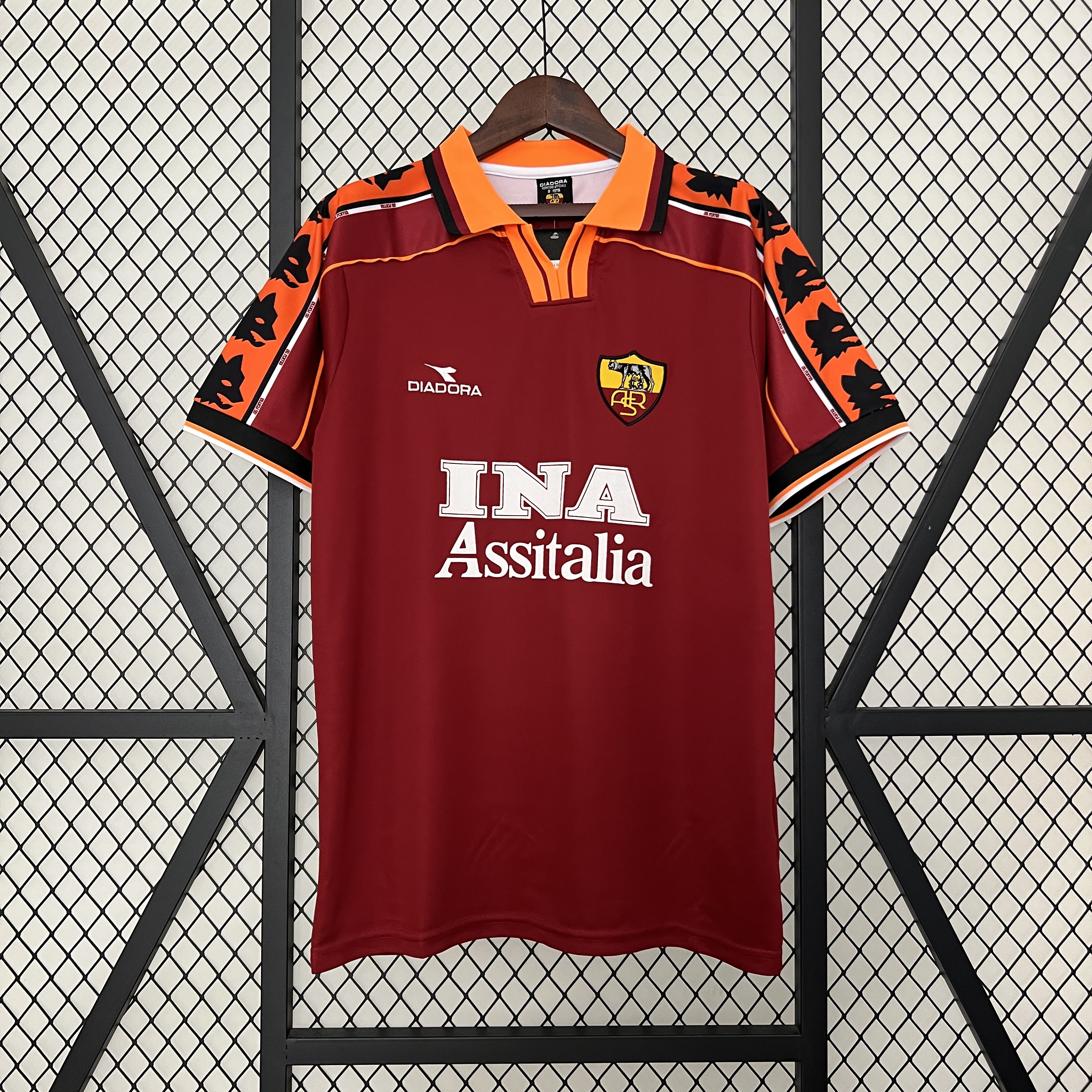 Retro Roma 1998-99 Home Jersey - JerseysGala