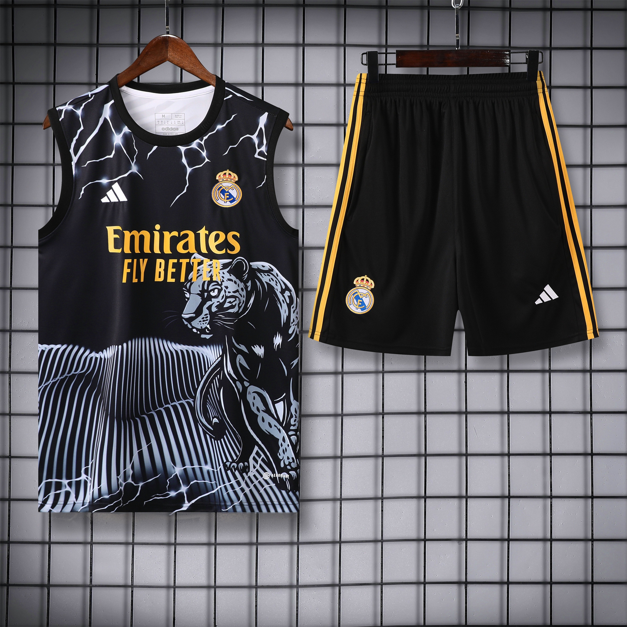 Real Madrid 24-25 Vest Training Set - White & Black Leopard - JerseysGala