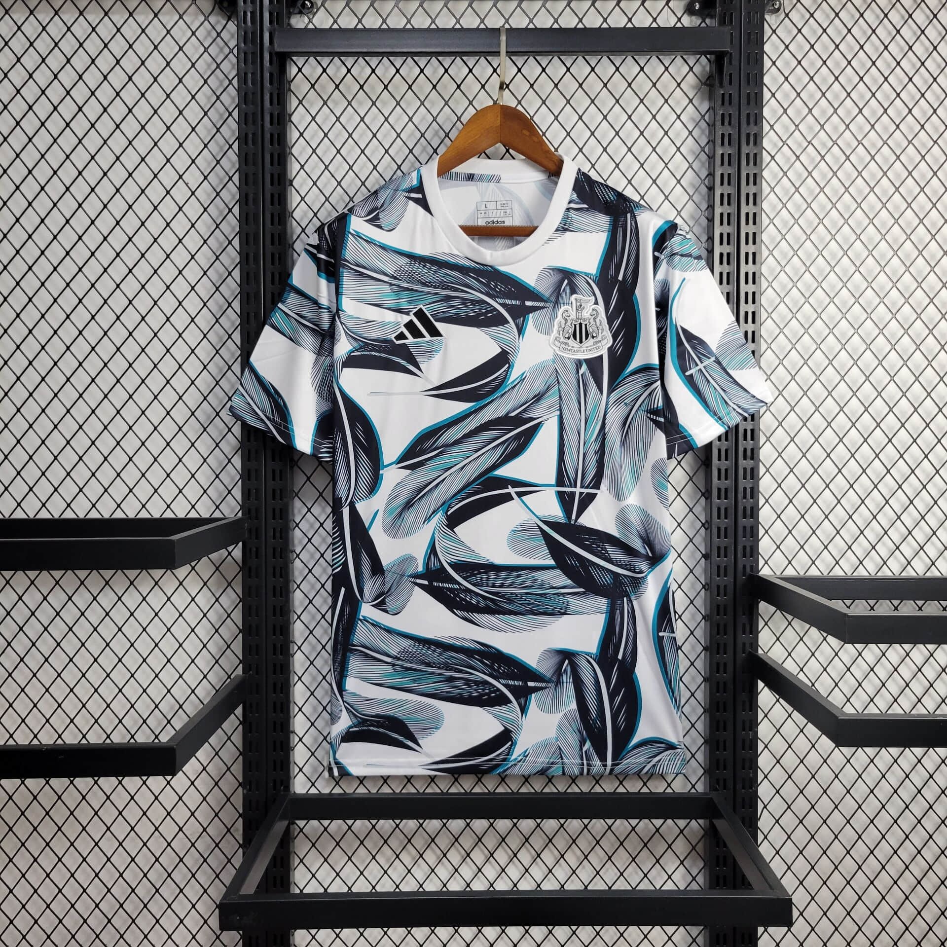 Newcastle United 24-25 Pre-Match Training Jersey - Fans Version - JerseysGala