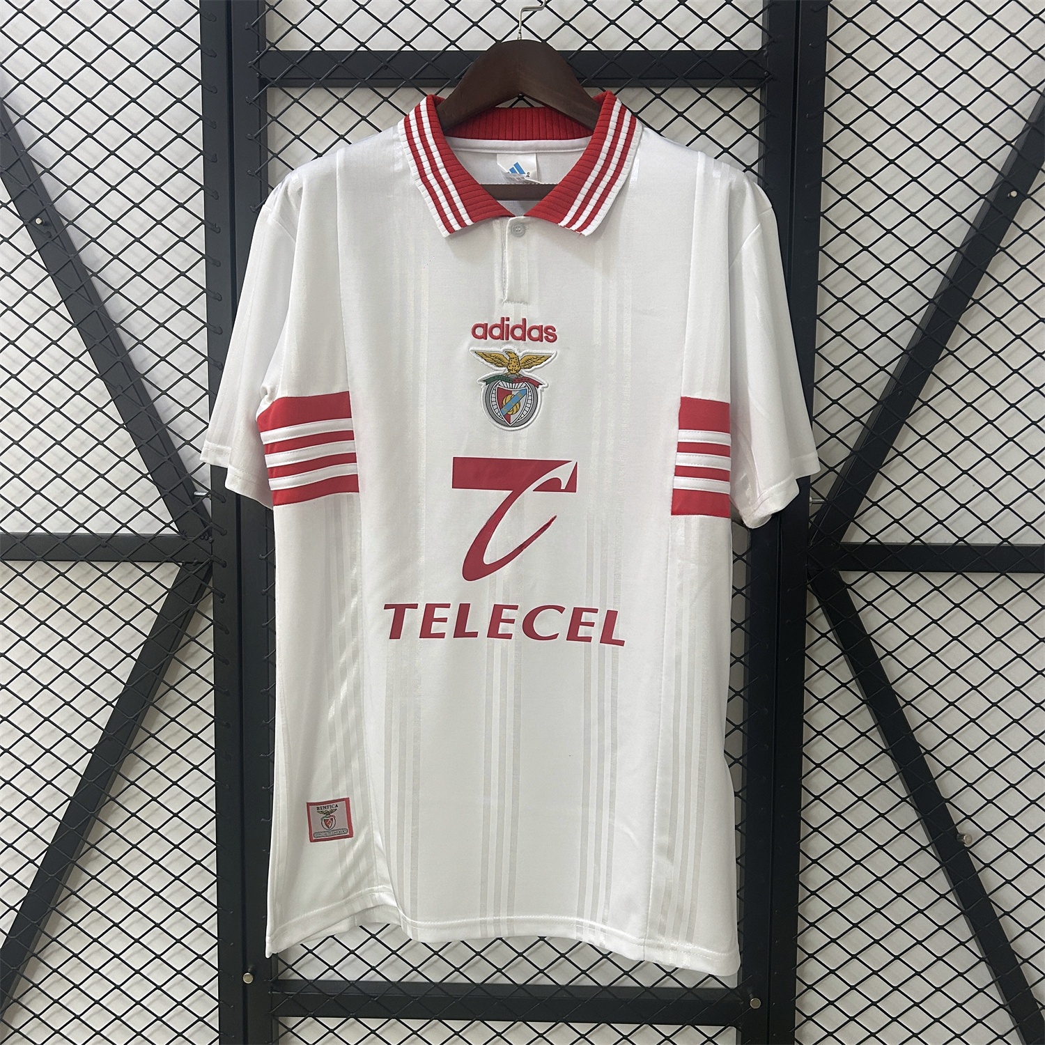 Retro Benfica 1997-99 European Away Jersey - JerseysGala