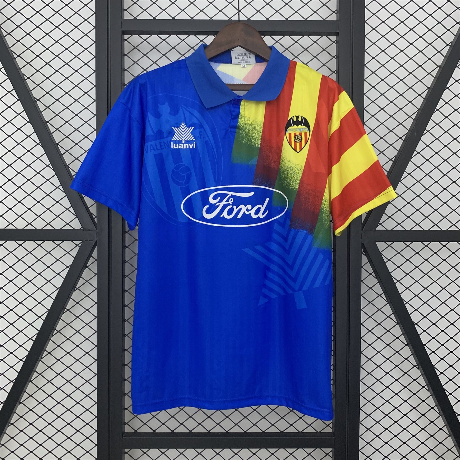 Retro Valencia 1995-96 Away Jersey - JerseysGala
