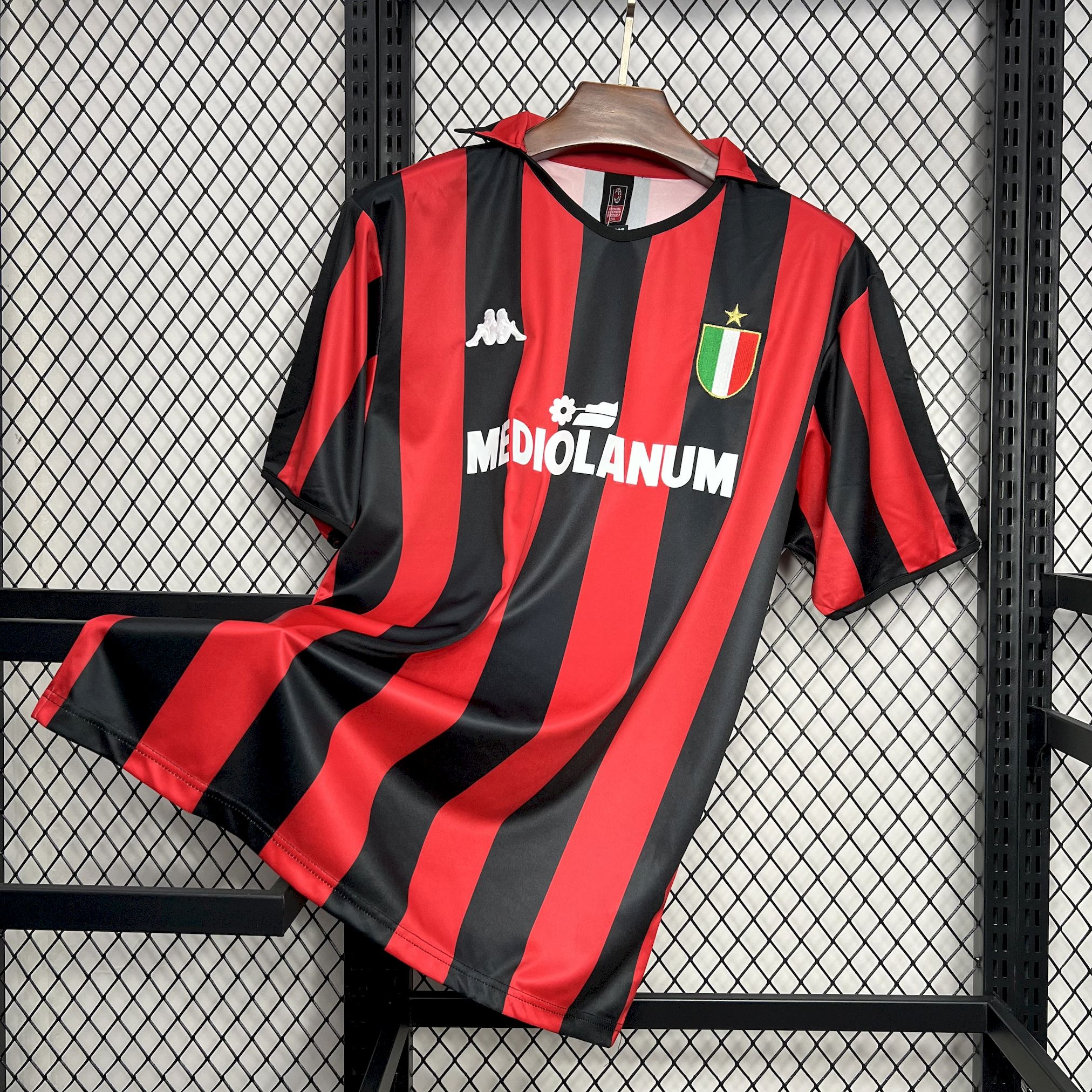 Retro AC Milan 1988-89 Home Jersey - JerseysGala