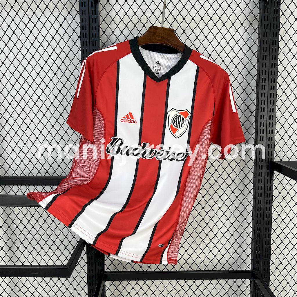 Retro River Plate 2003-04 Away Jersey - JerseysGala