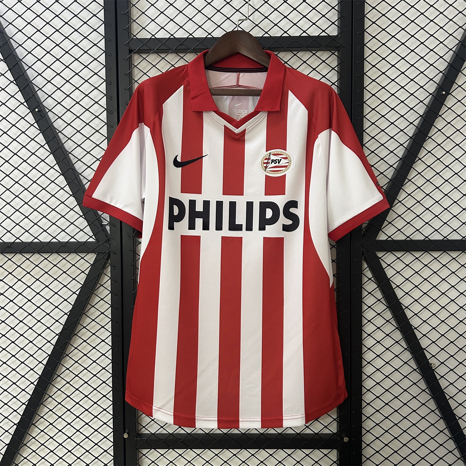 Retro PSV Eindhoven 2000-01 Home Jersey - JerseysGala