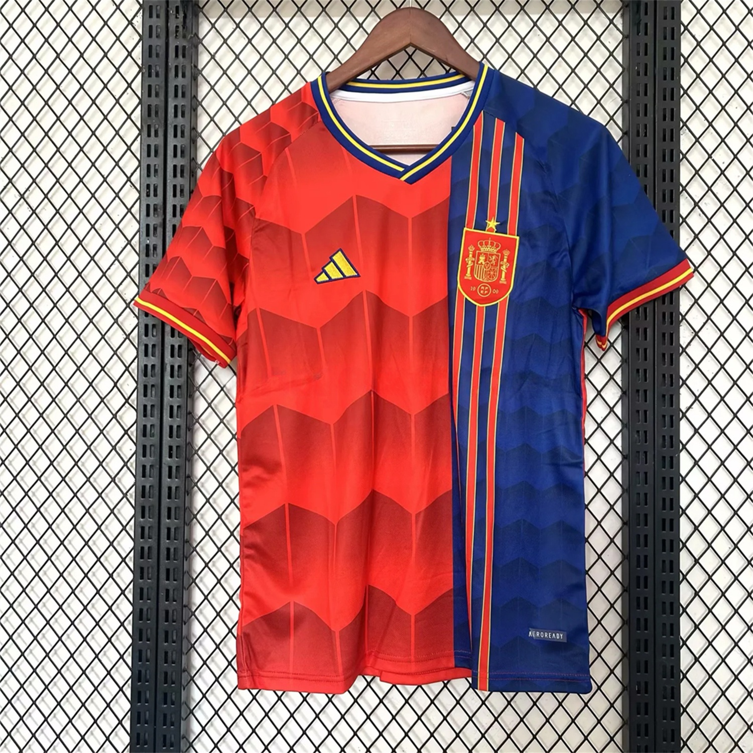 Spain 25-26 Red and Blue Throwback Style Jersey - Fans Version - JerseysGala