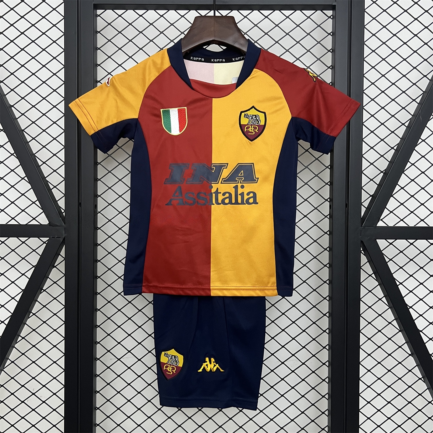 Retro Roma 2001-02 Home Kids Kit - JerseysGala