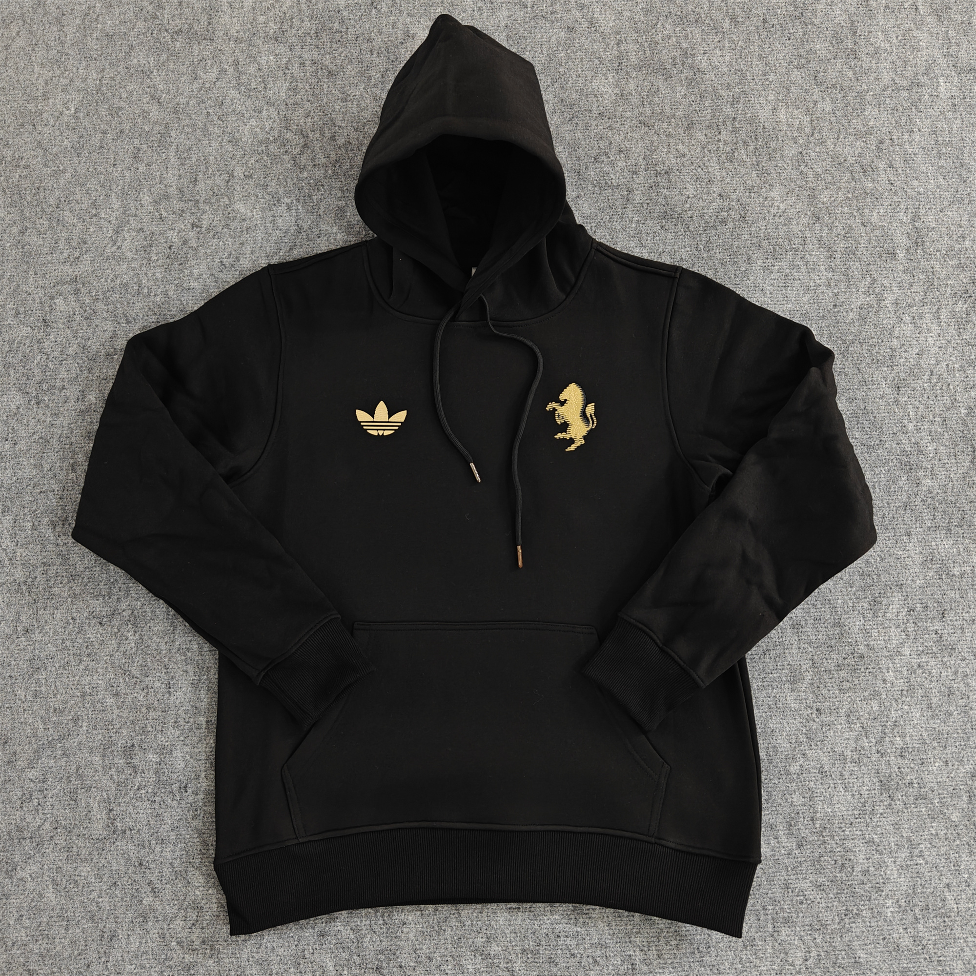 Juventus 24-25 Vintage Style Hoodie - Black - JerseysGala