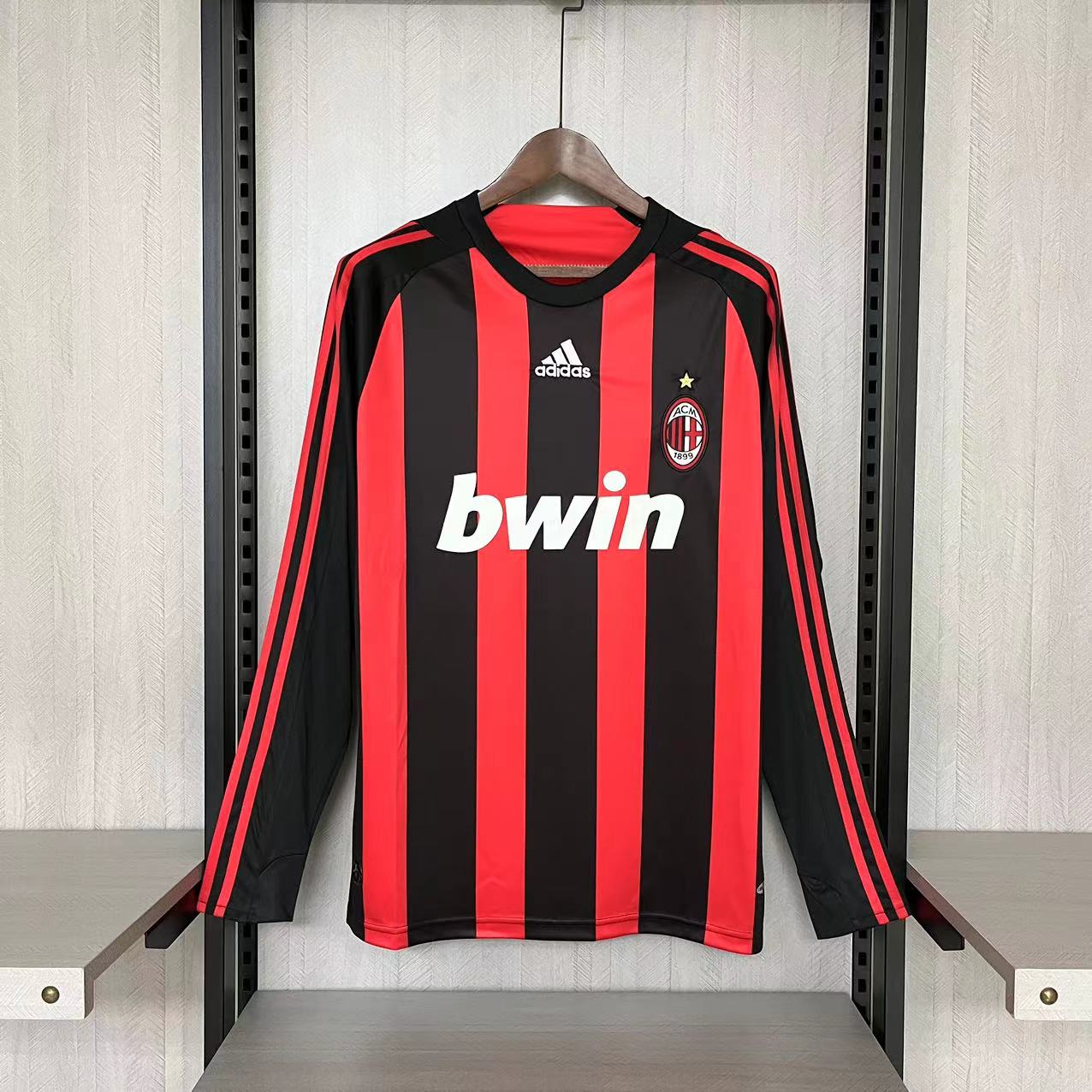 Retro AC Milan 2008-09 Home Long Sleeve Jersey - JerseysGala