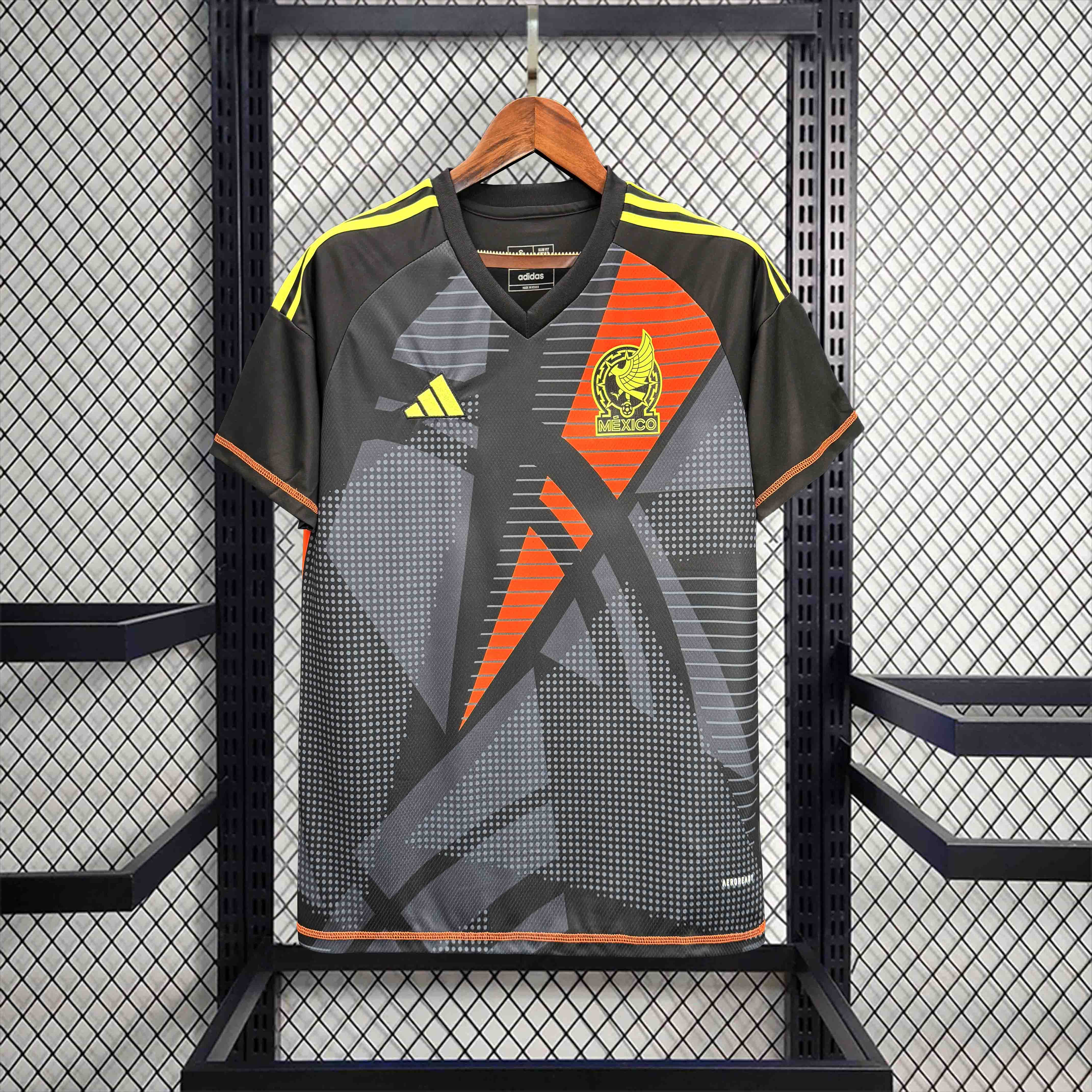 Mexico 2024 Black Goalkeeper Jersey - Fans Version - JerseysGala