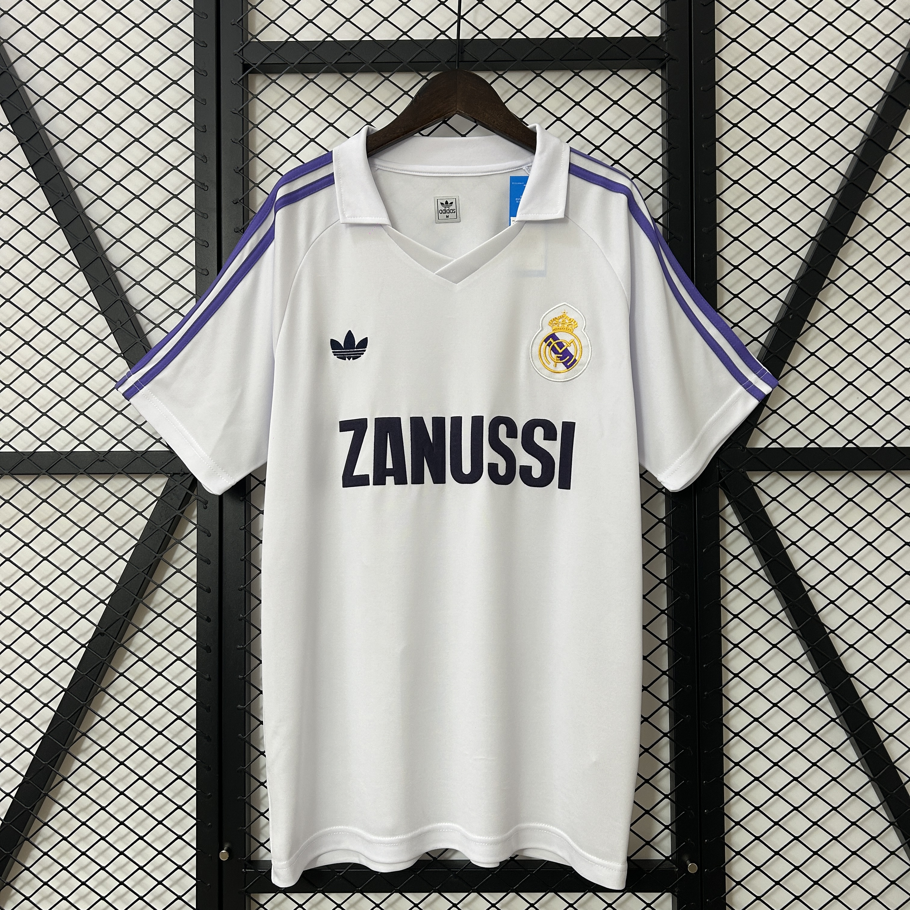 Retro Real Madrid 1984-85 Home Jersey - JerseysGala