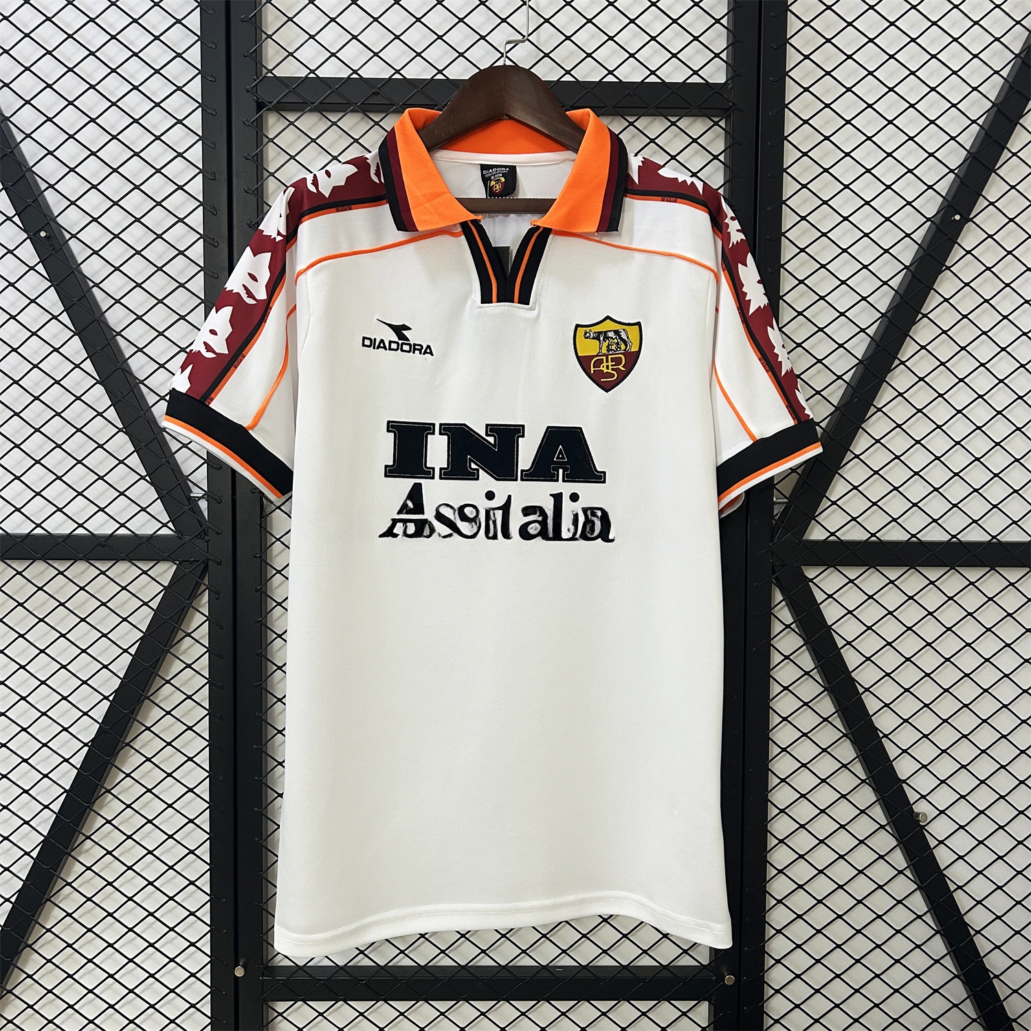 Retro Roma 1998-99 Away Jersey - JerseysGala