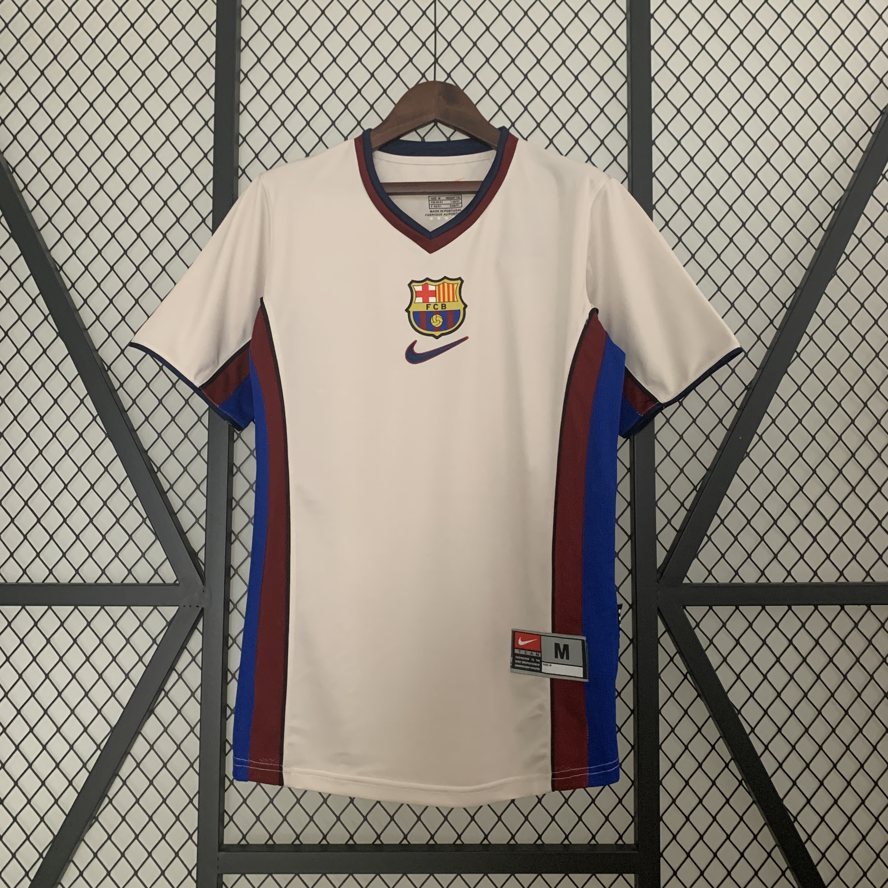 B.A.R.S.A Retro 98-99 Away Jersey - JerseysGala