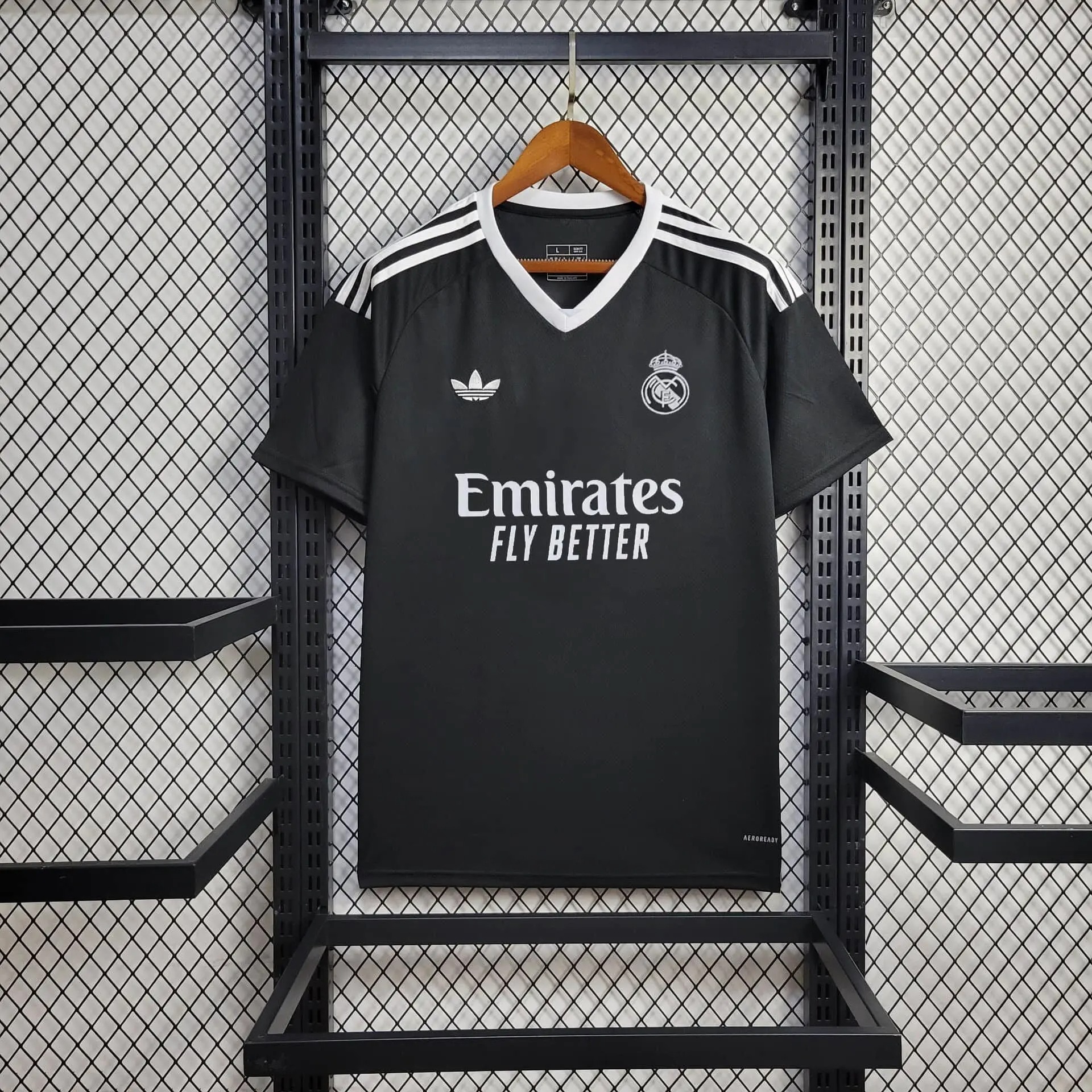 Real Madrid 24-25 Third Goalkeeper Black Jersey - Fans Version - JerseysGala