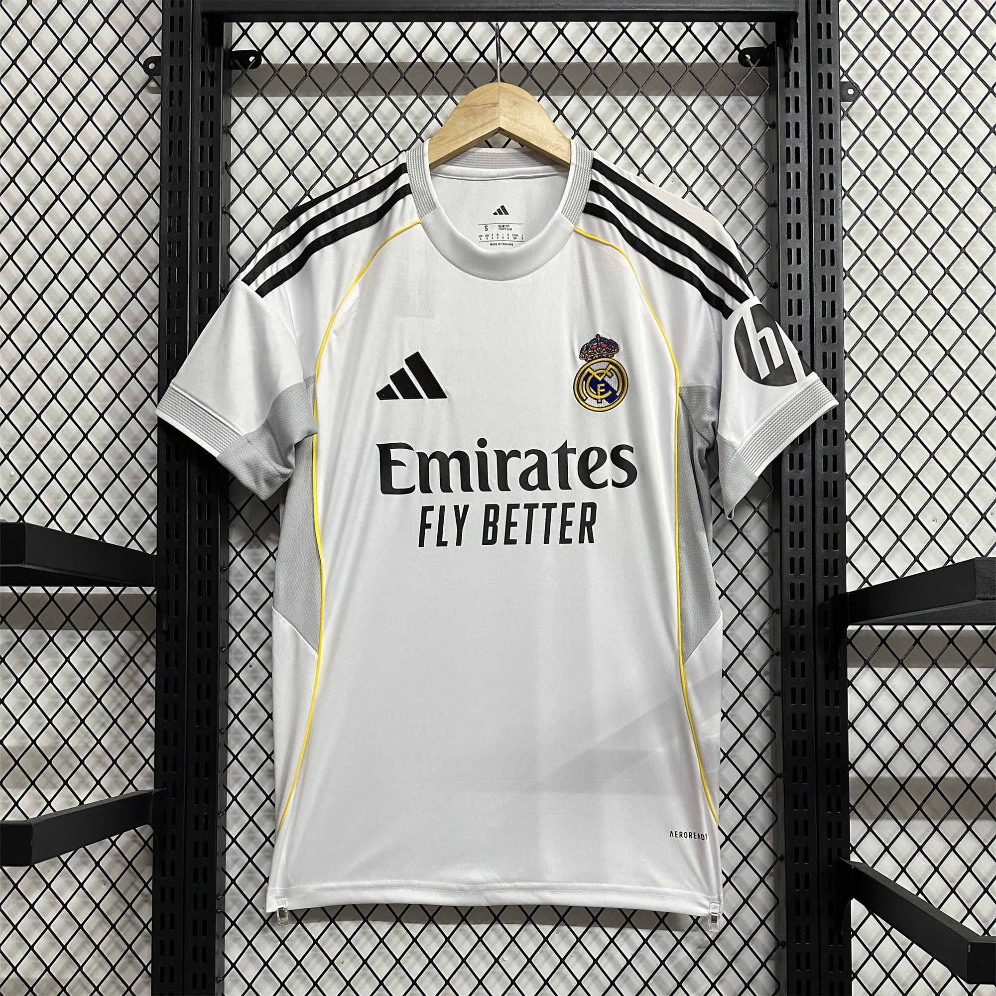 Real Madrid 2025-26 Home Jersey (Informal-release Version) - Fans Version - JerseysGala