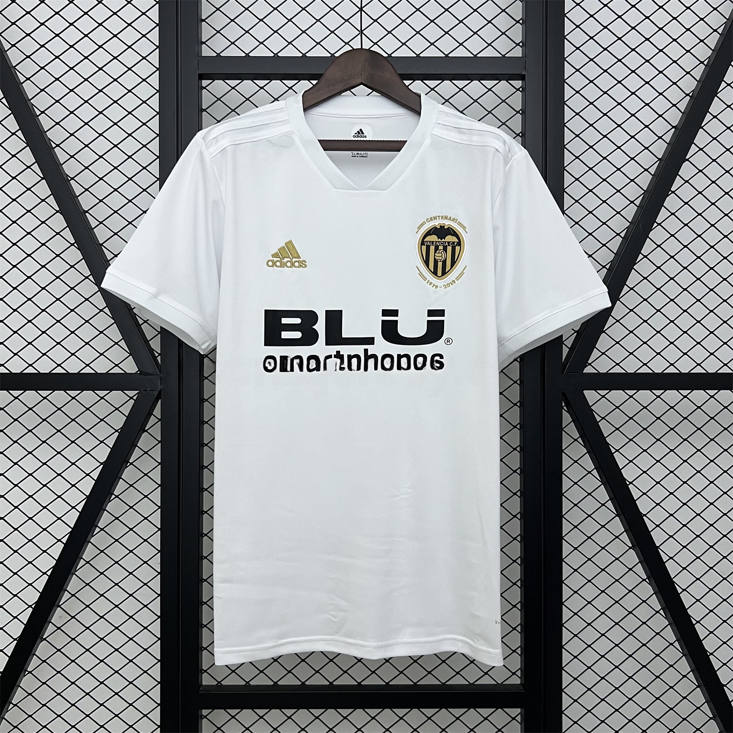 Retro Valencia 2018-19 Home Jersey - JerseysGala