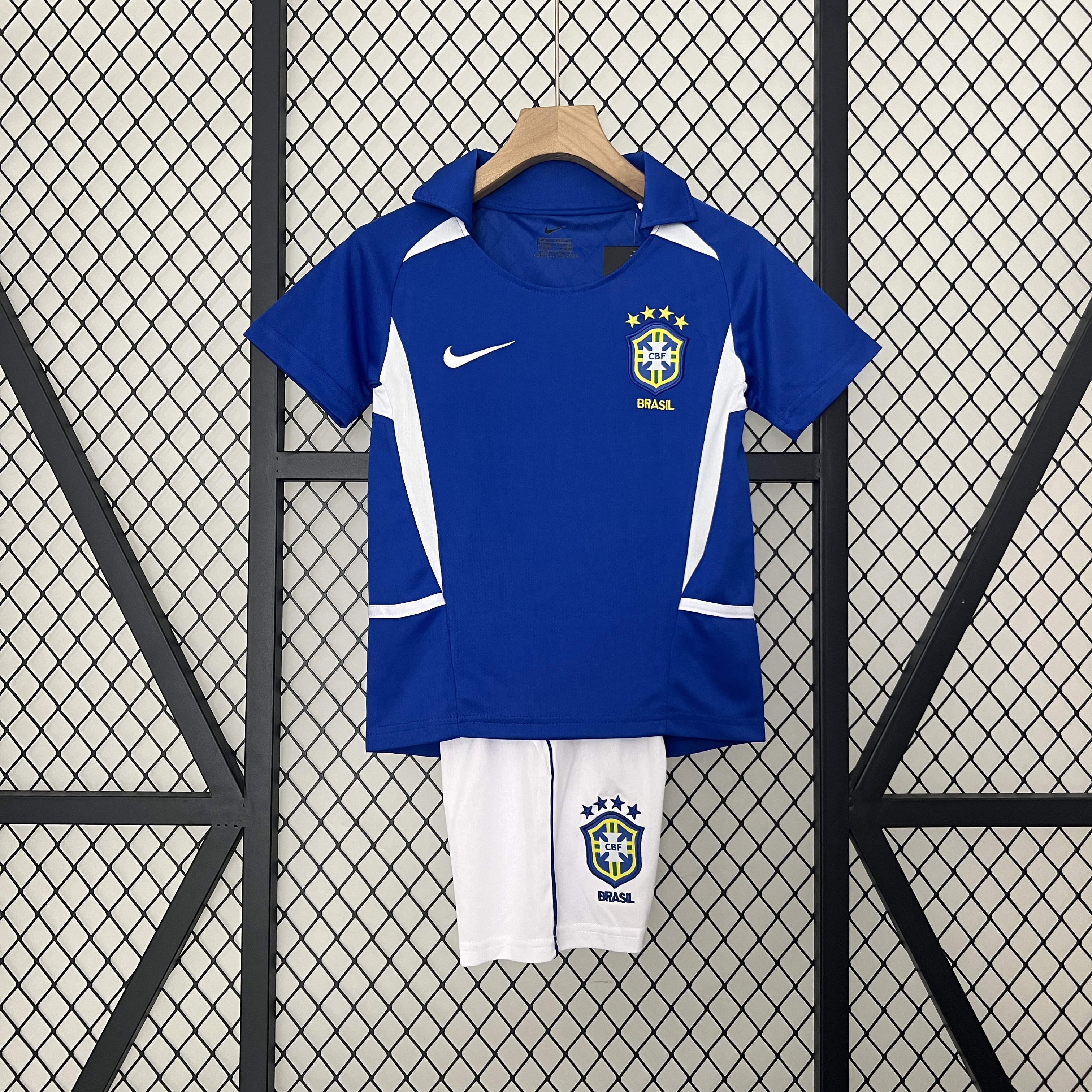 Retro Brazil 2002 Away Stadium Kids Kit - JerseysGala