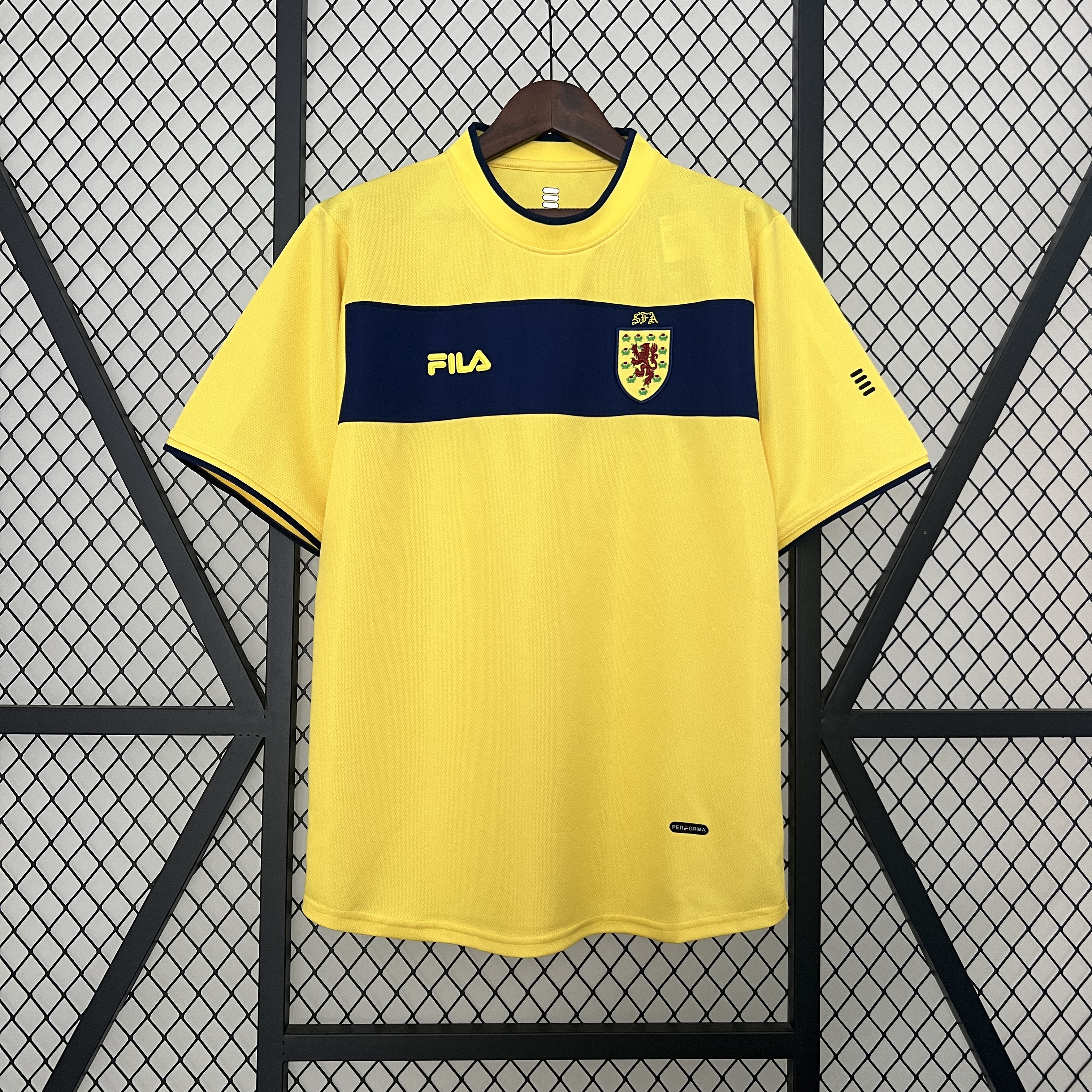 Retro S-c-o.t l.a-n.d 2002 Away Jersey - JerseysGala