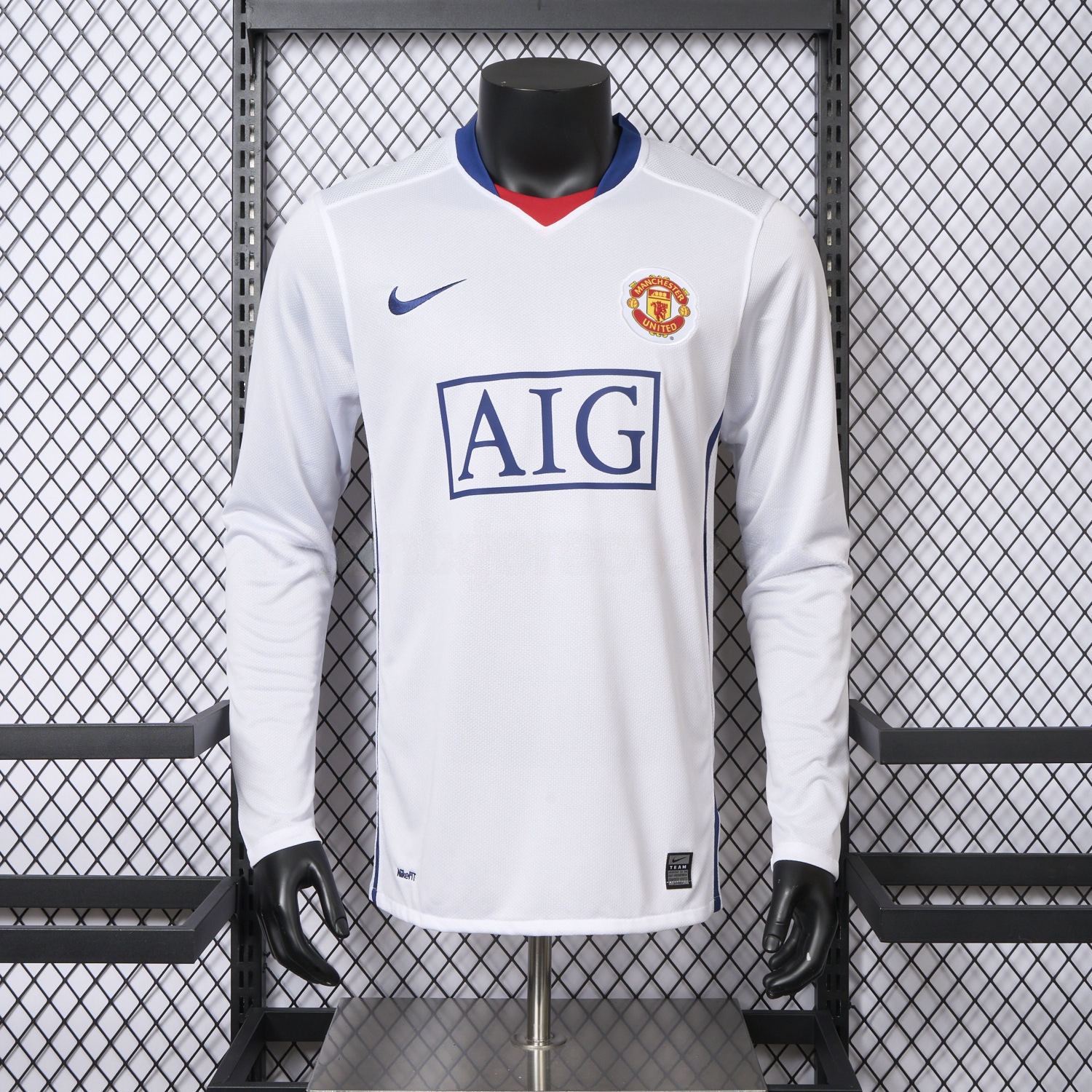 Retro Manchester United 2008-09 Away Long Sleeve Jersey - Player Version - JerseysGala