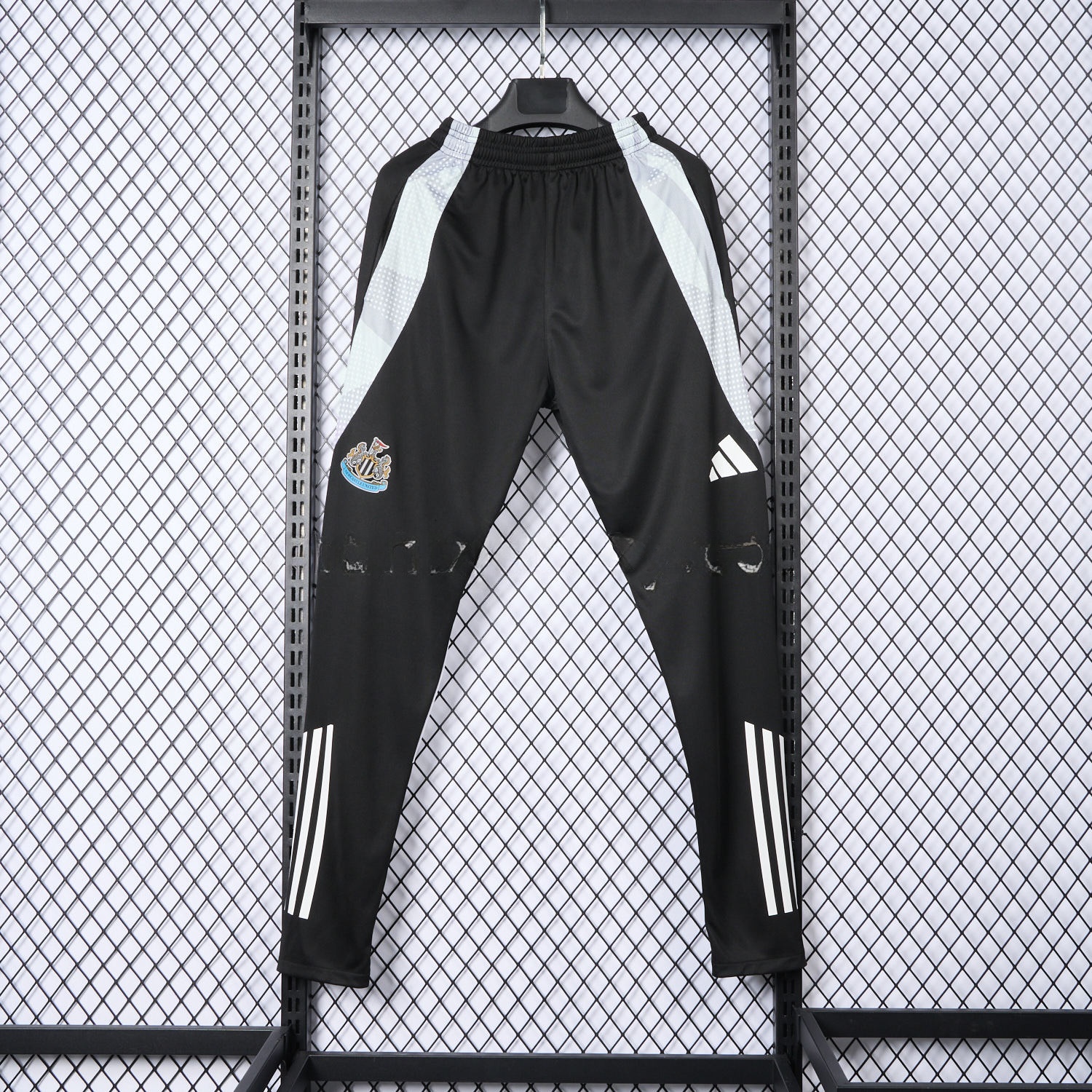 Newcastle United 24-25 Black Training Pants - Player Version - JerseysGala