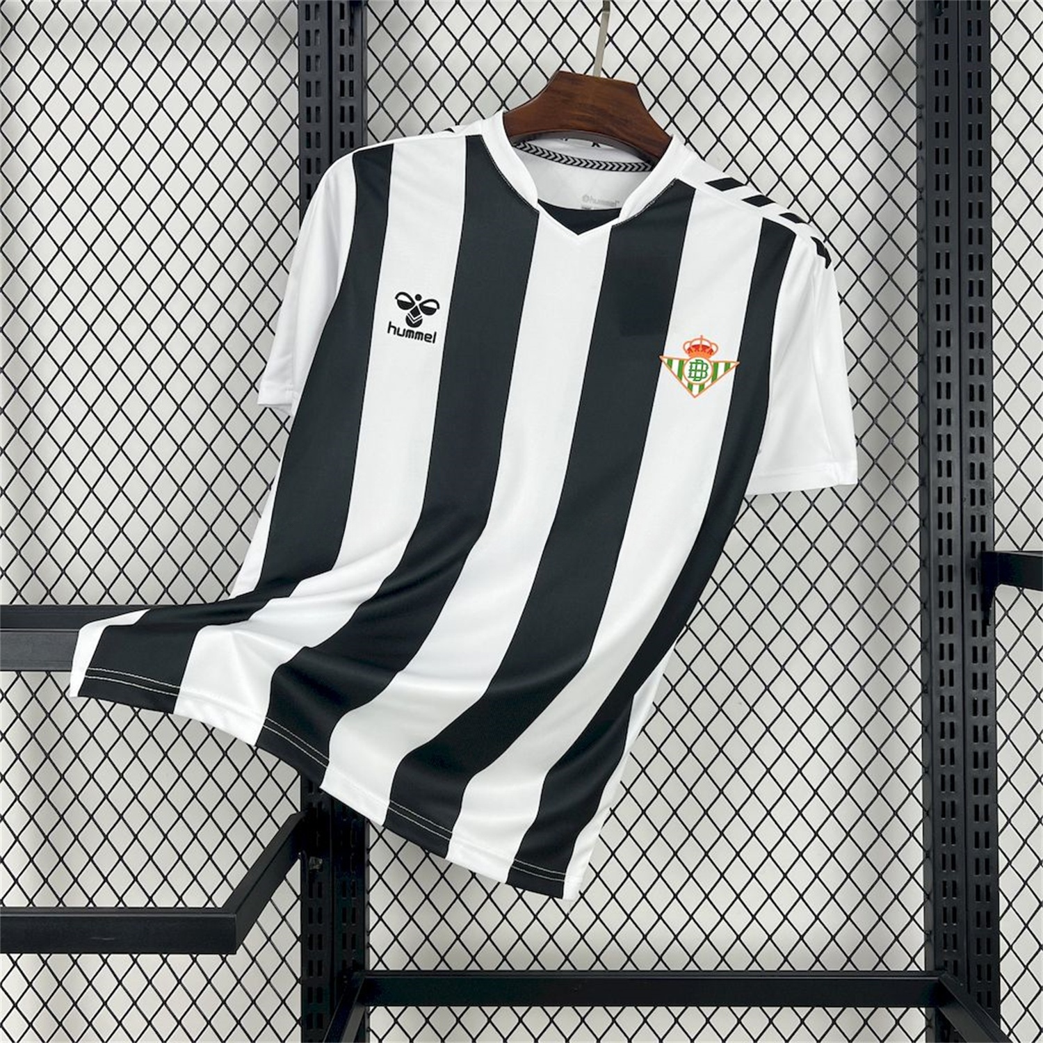 Real Betis 25-26 Black and White Stripes Special Edition Jersey - Fans Version - JerseysGala